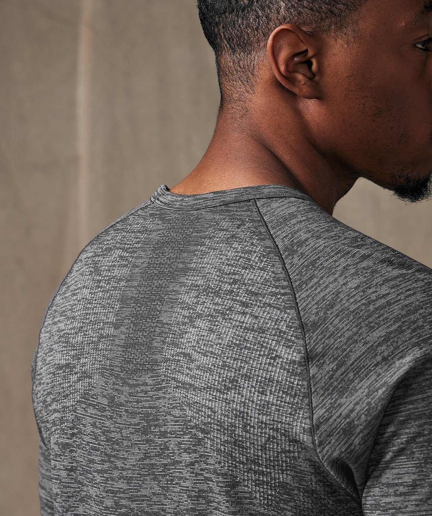Gymshark Retake Seamless T-Shirt - Onyx Grey/White Marl