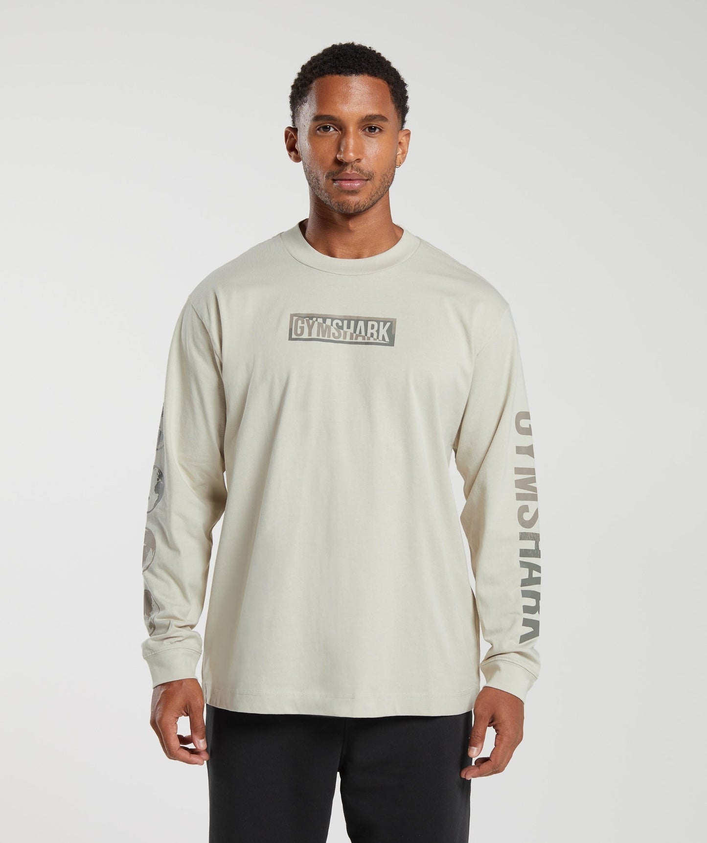 Gymshark Global Graphic Long Sleeve T-Shirt - Pebble Grey
