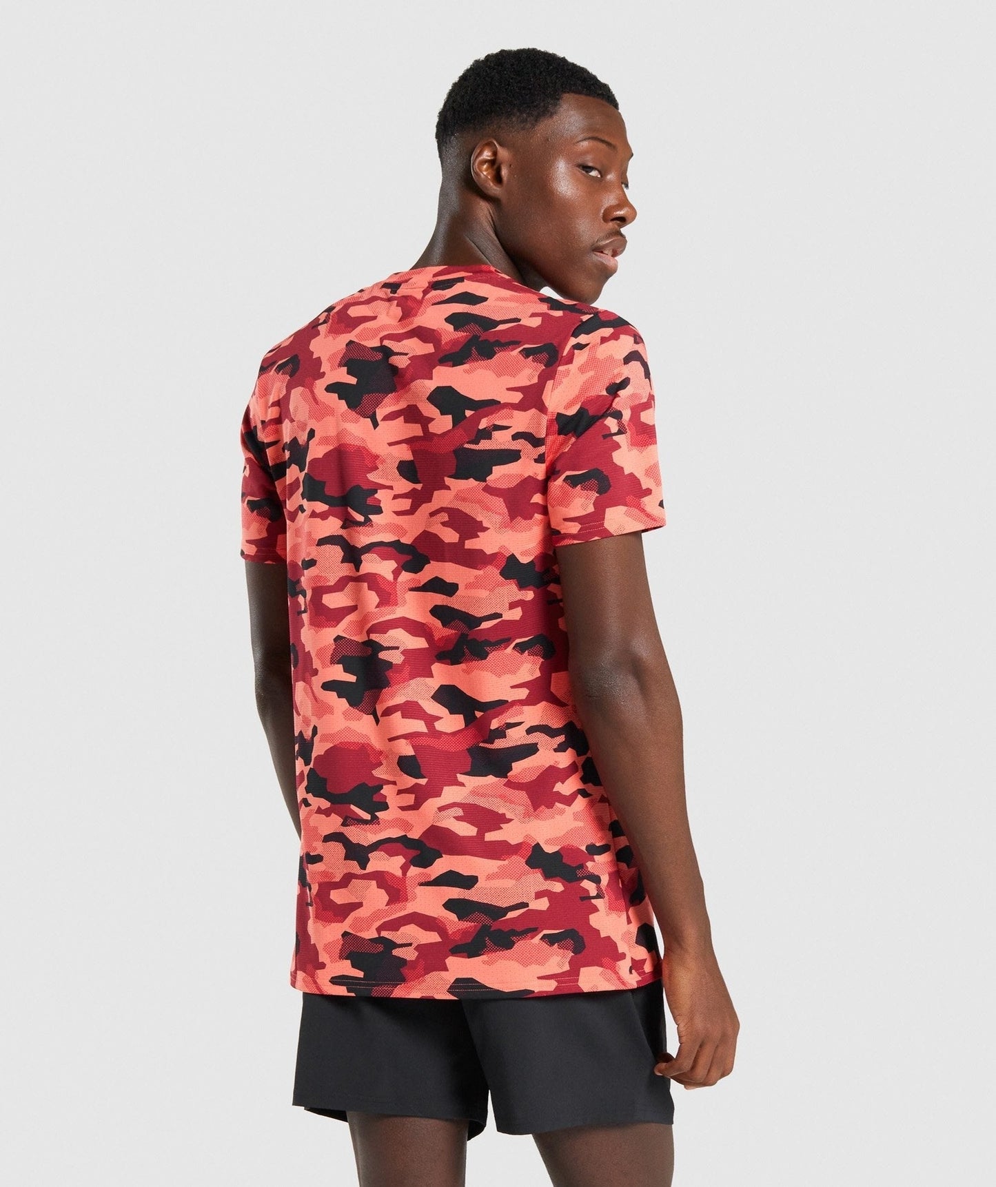 Gymshark Arrival T-Shirt - Red Camo