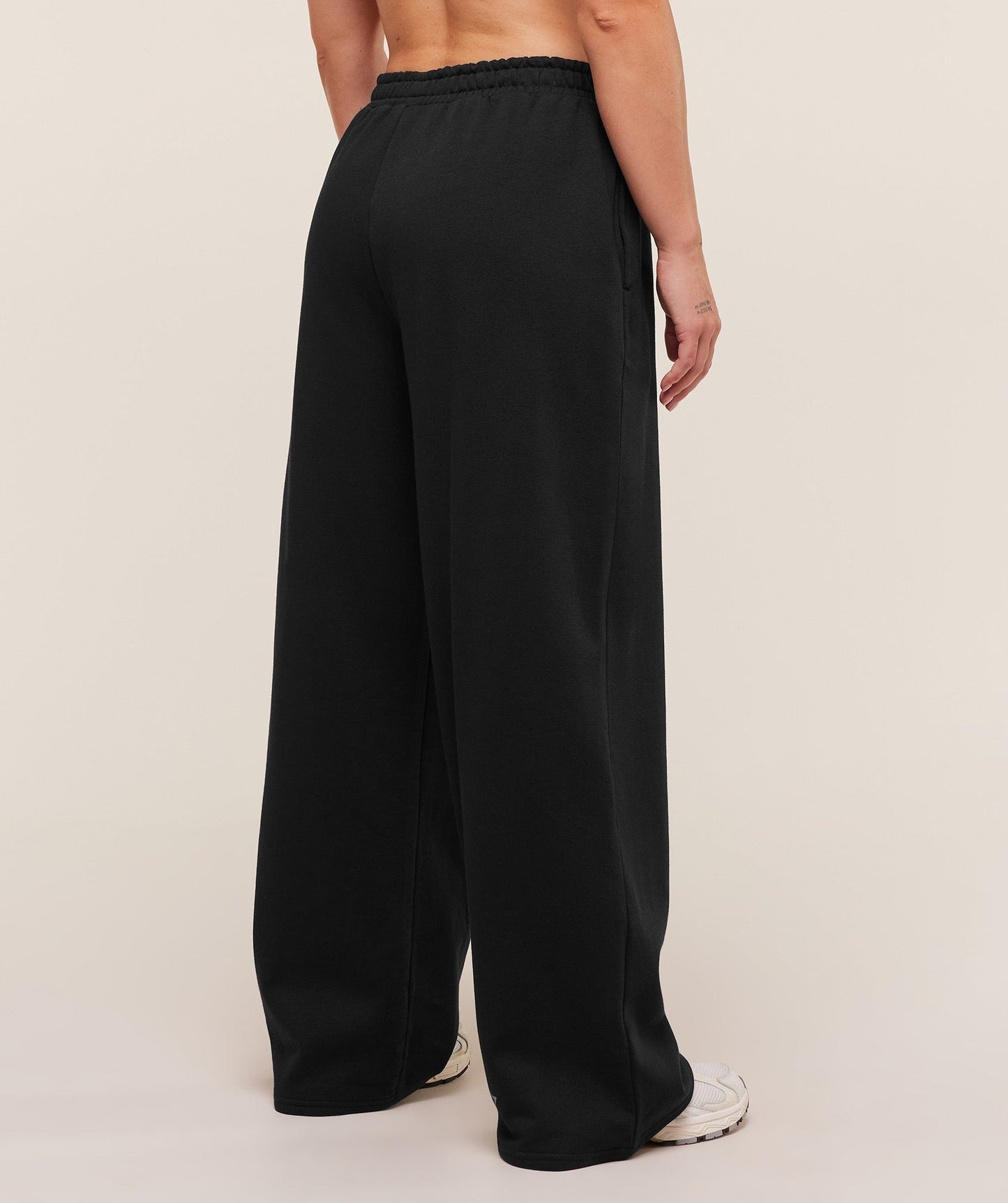 Gymshark Strength Department Wide Leg Joggers - Black