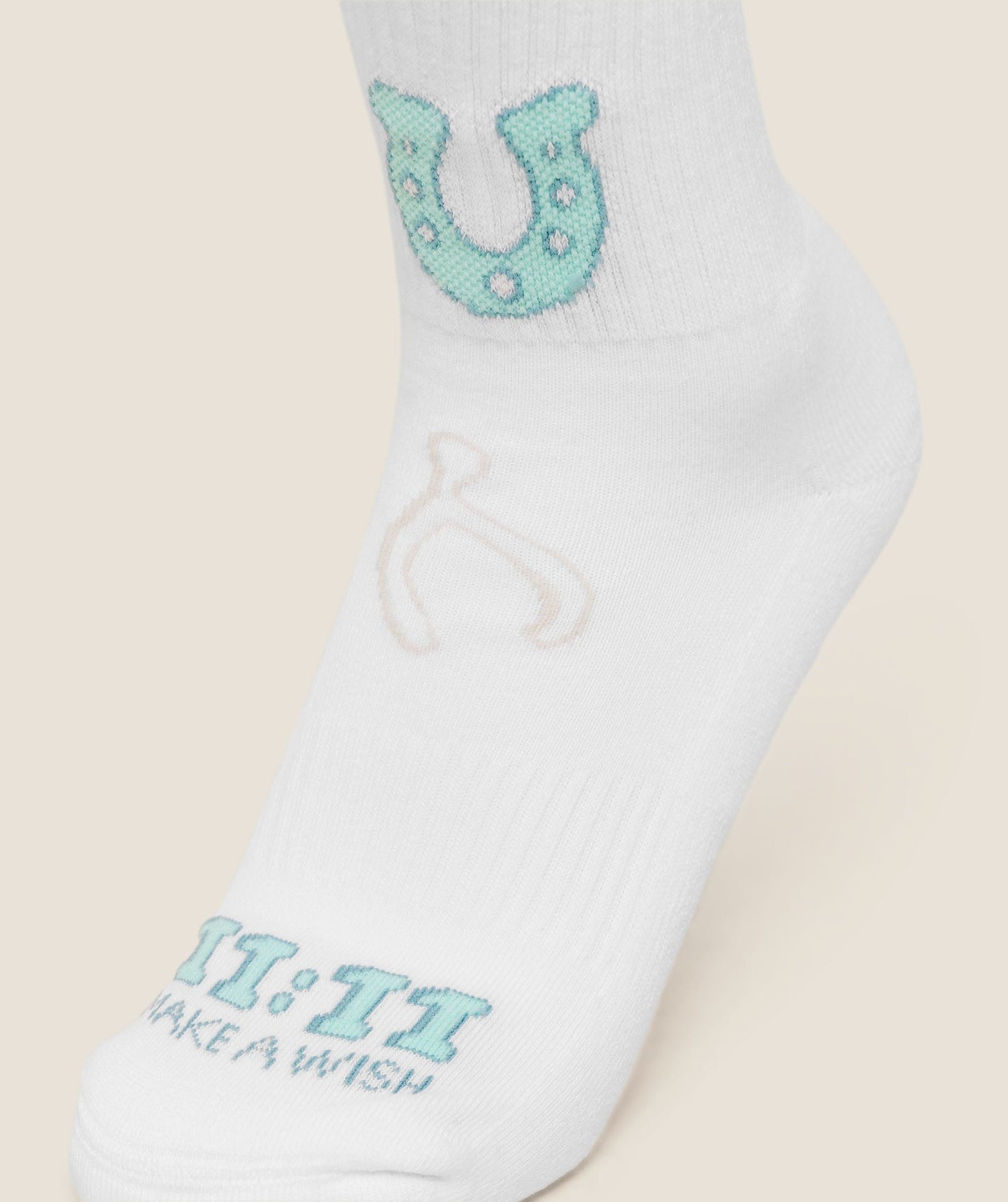 Gymshark Lucky Graphic Crew Socks 3pk - White