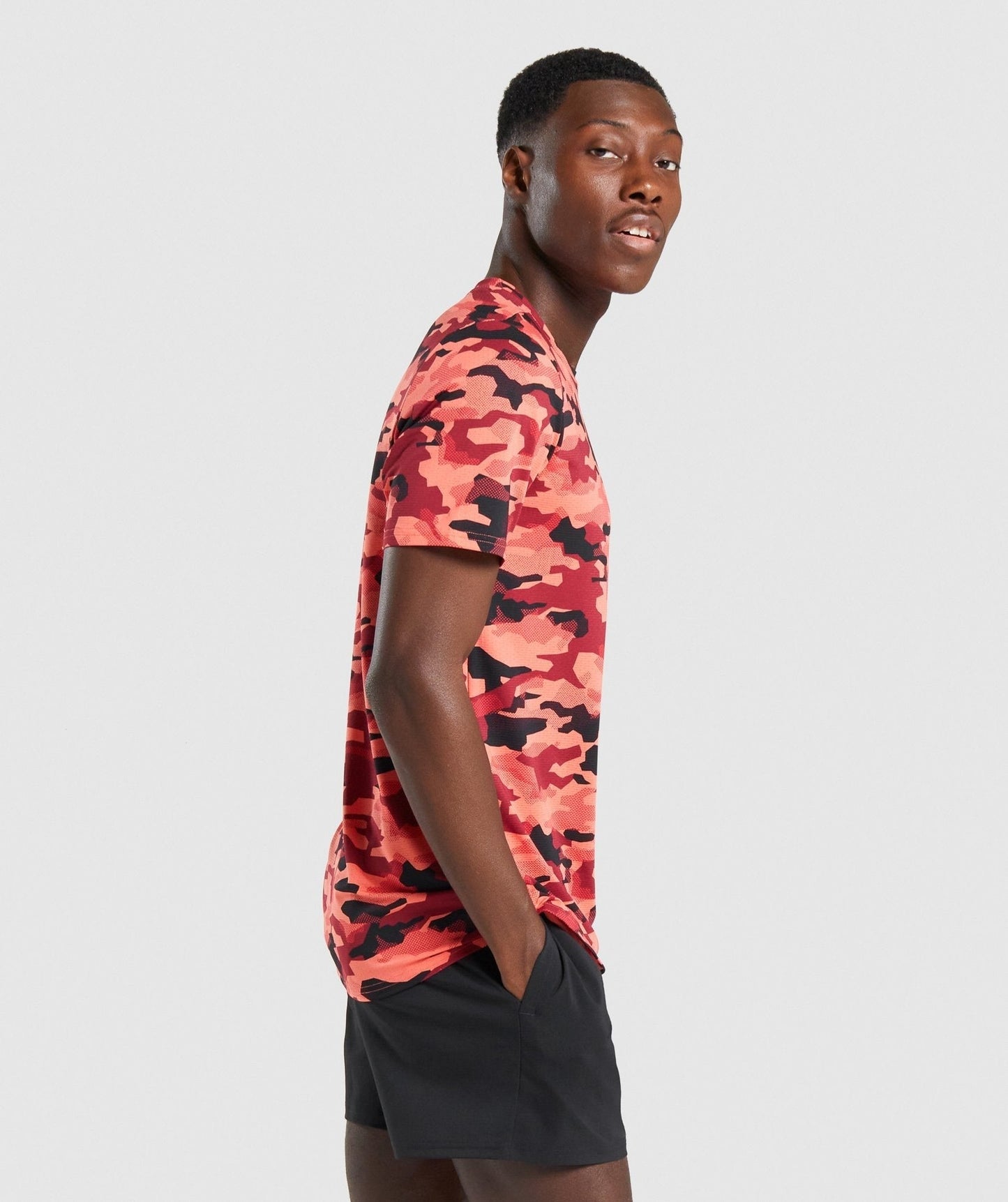 Gymshark Arrival T-Shirt - Red Camo