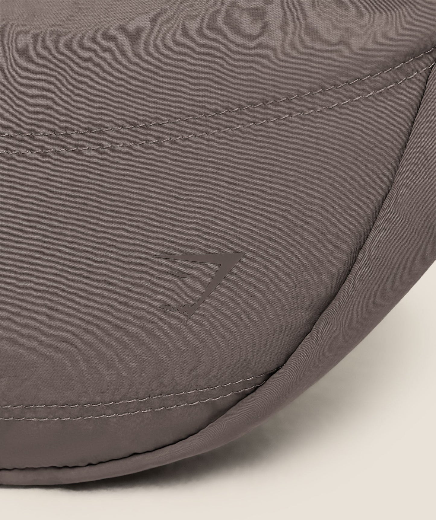 Gymshark Pleat Crossbody - Cool Brown