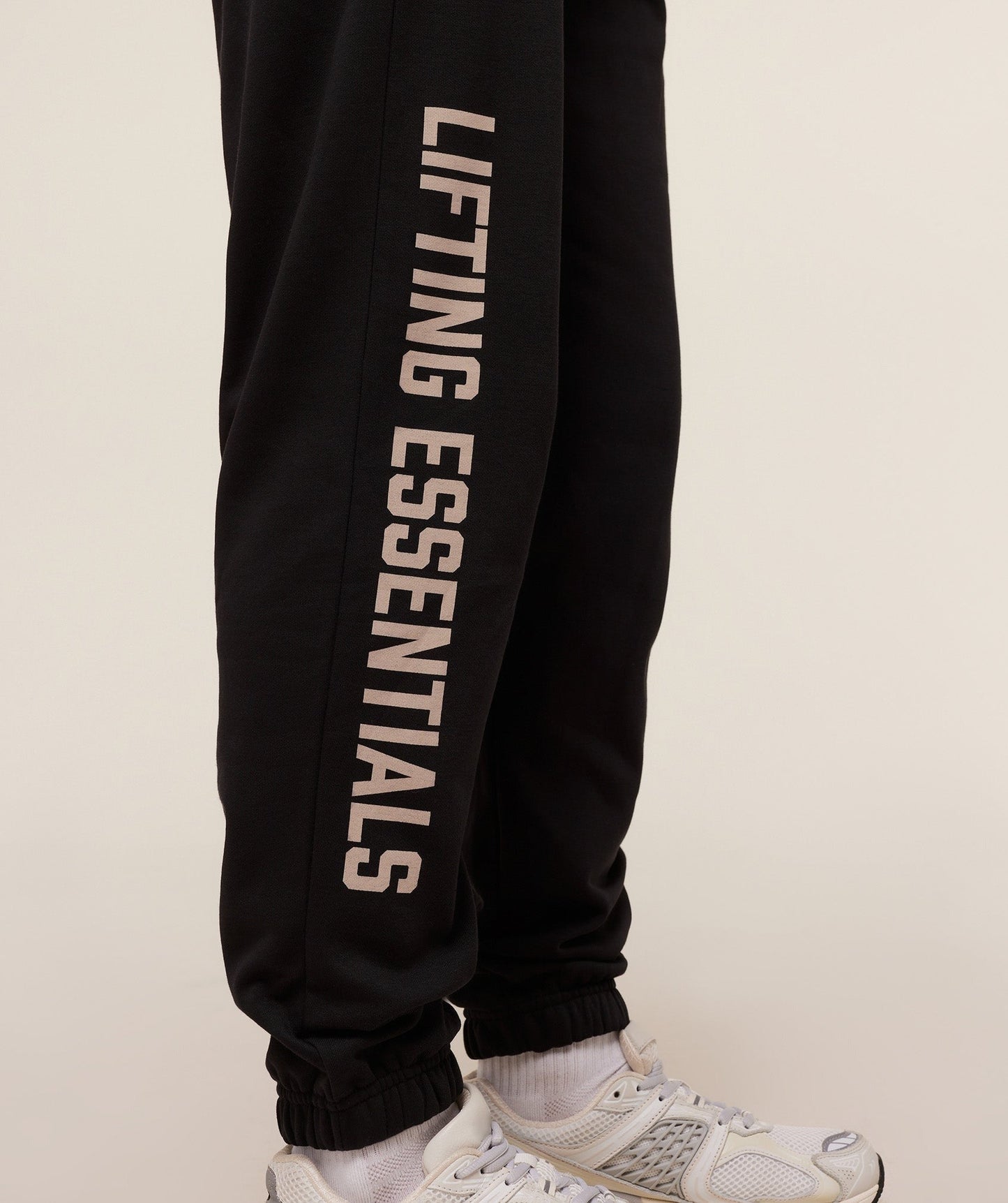 Gymshark Lifting Essentials Joggers - Black