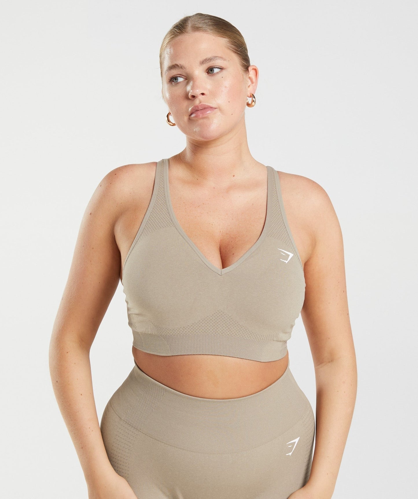 Gymshark Vital V Neck Sports Bra - Vanilla Brown Marl