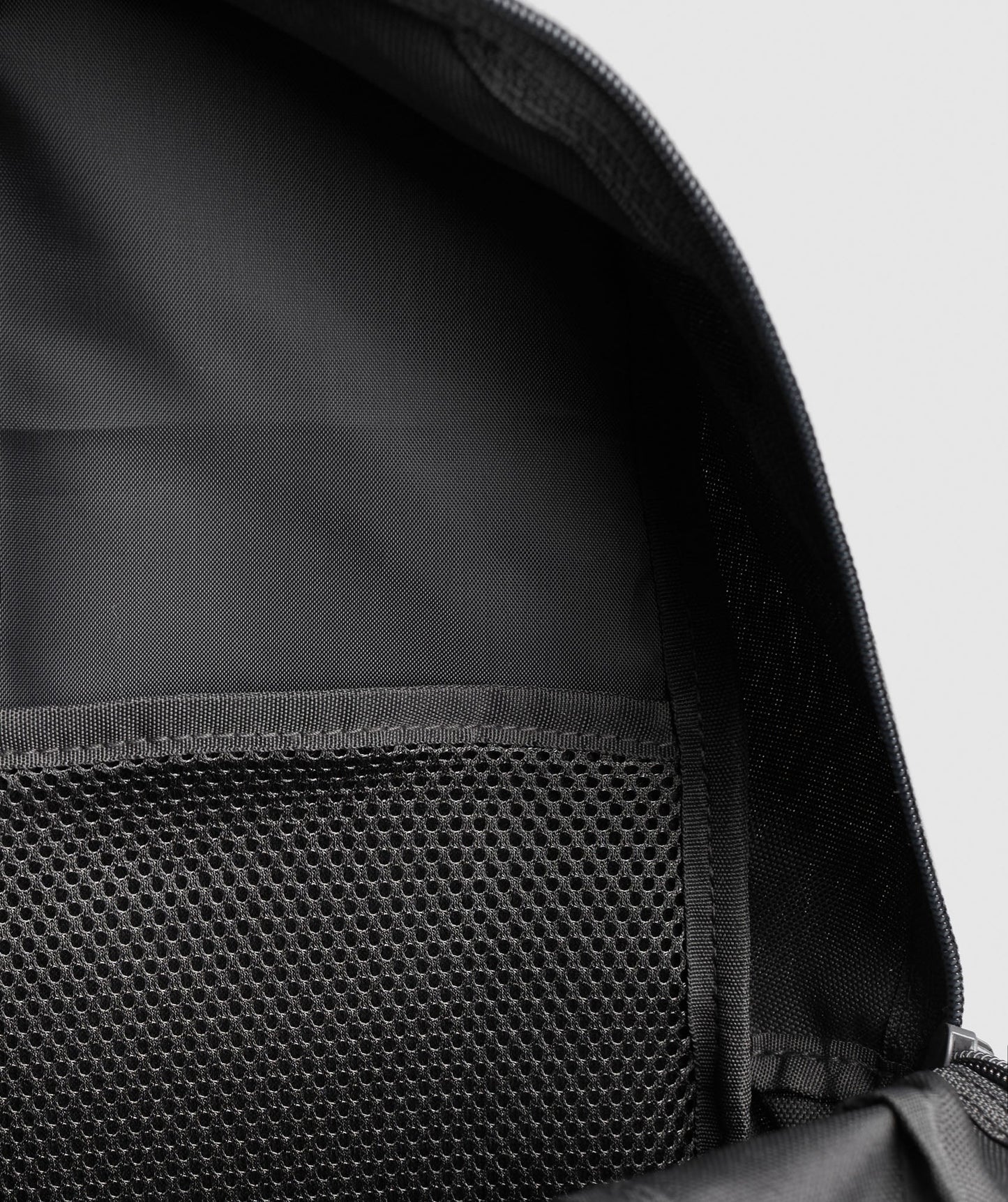 Gymshark Sharkhead Backpack - Graphite Grey