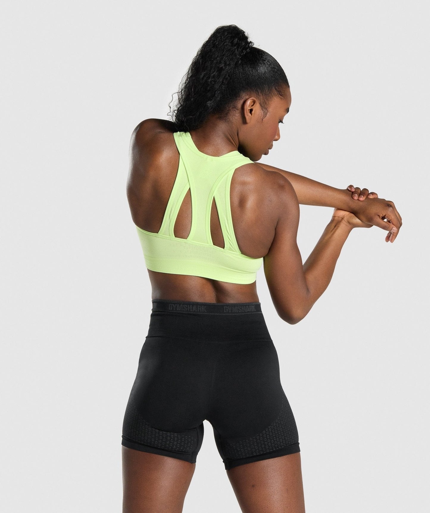 Gymshark Apex Seamless Sports Bra - Green/Light Green