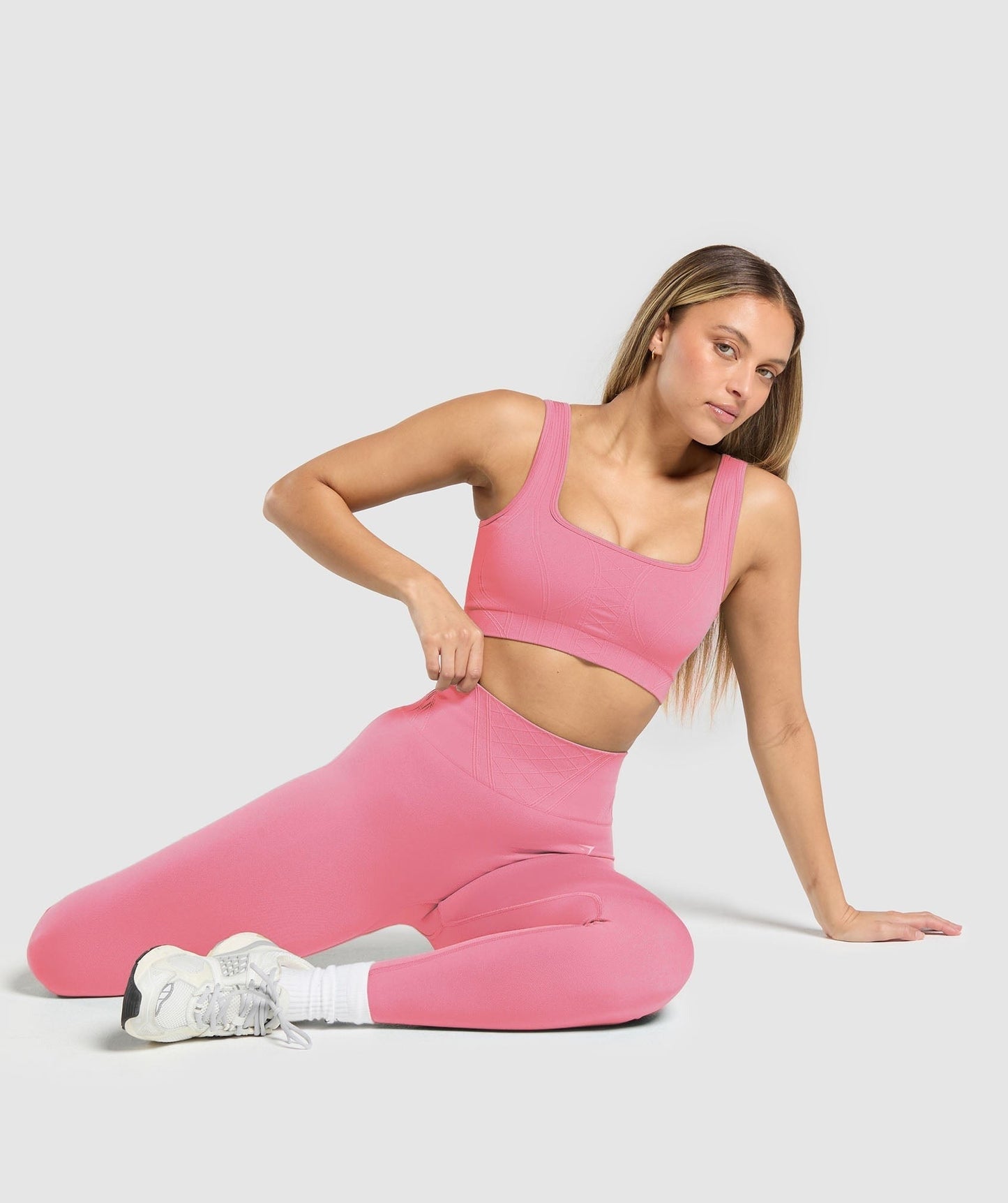 Gymshark Corset Seamless Sports Bra - Sunset Pink