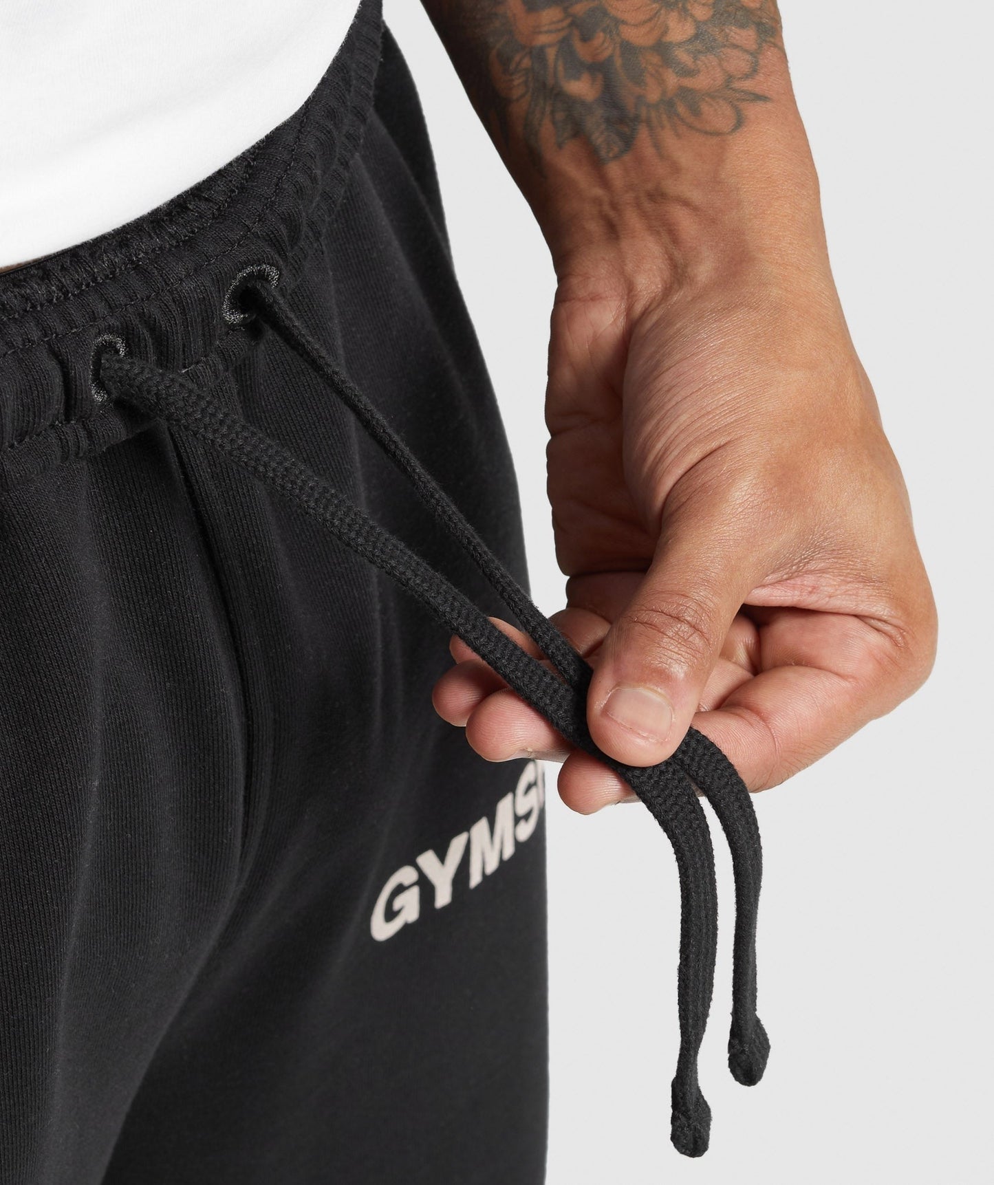 Gymshark EST 2012 Straight Leg Joggers - Black