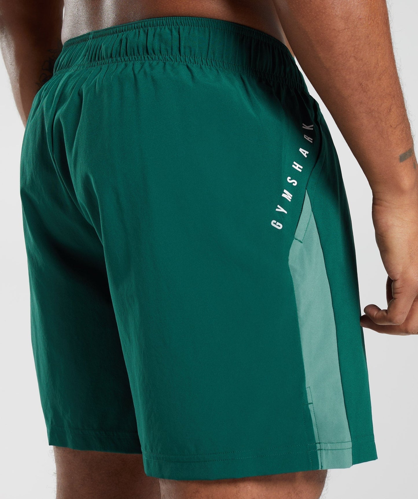 Gymshark Sport 7" Shorts - Woodland Green/Hoya Green