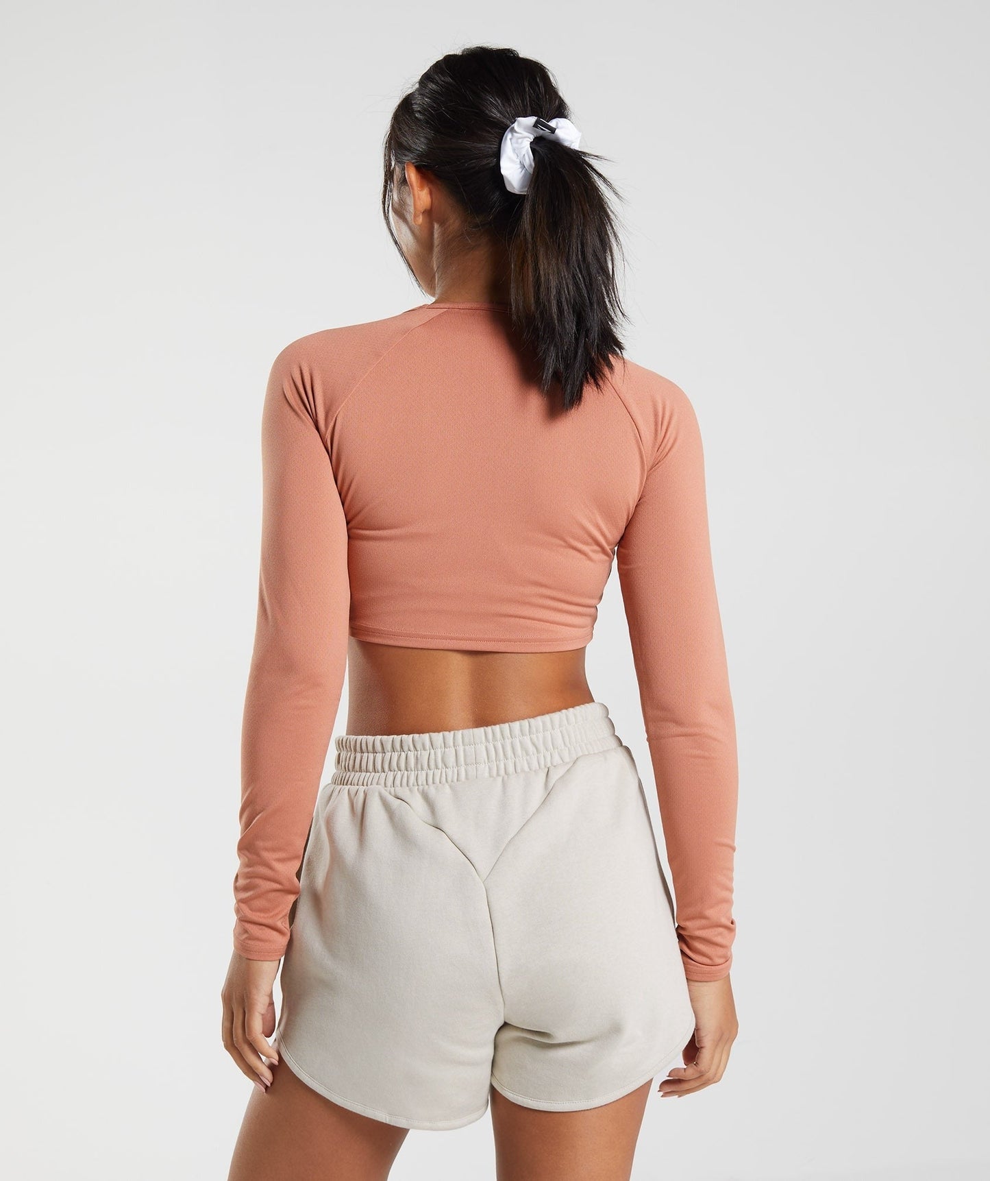 Gymshark Training Long Sleeve Crop Top - Toffee Brown