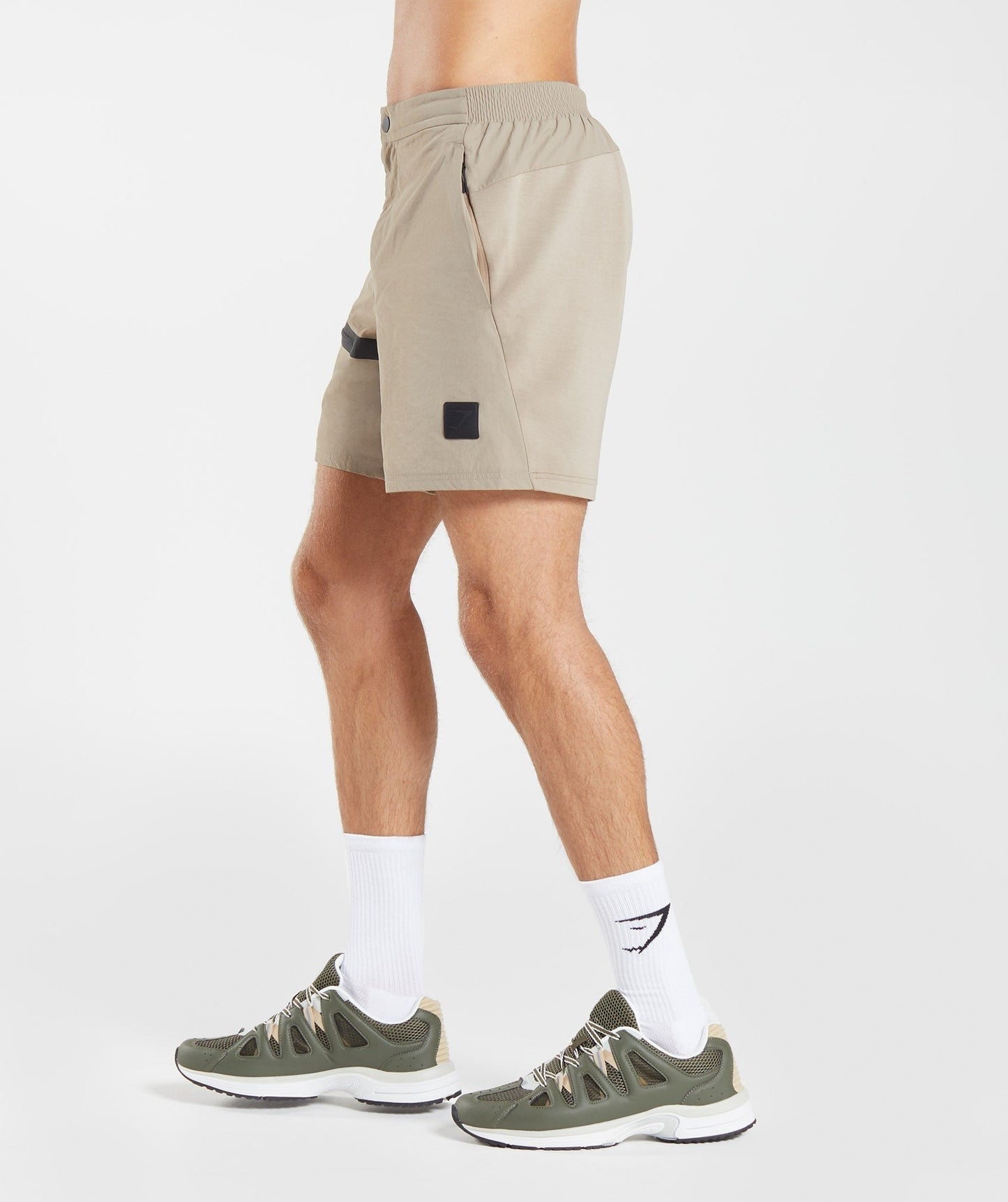 Gymshark Retake Woven 7" Shorts - Cement Brown