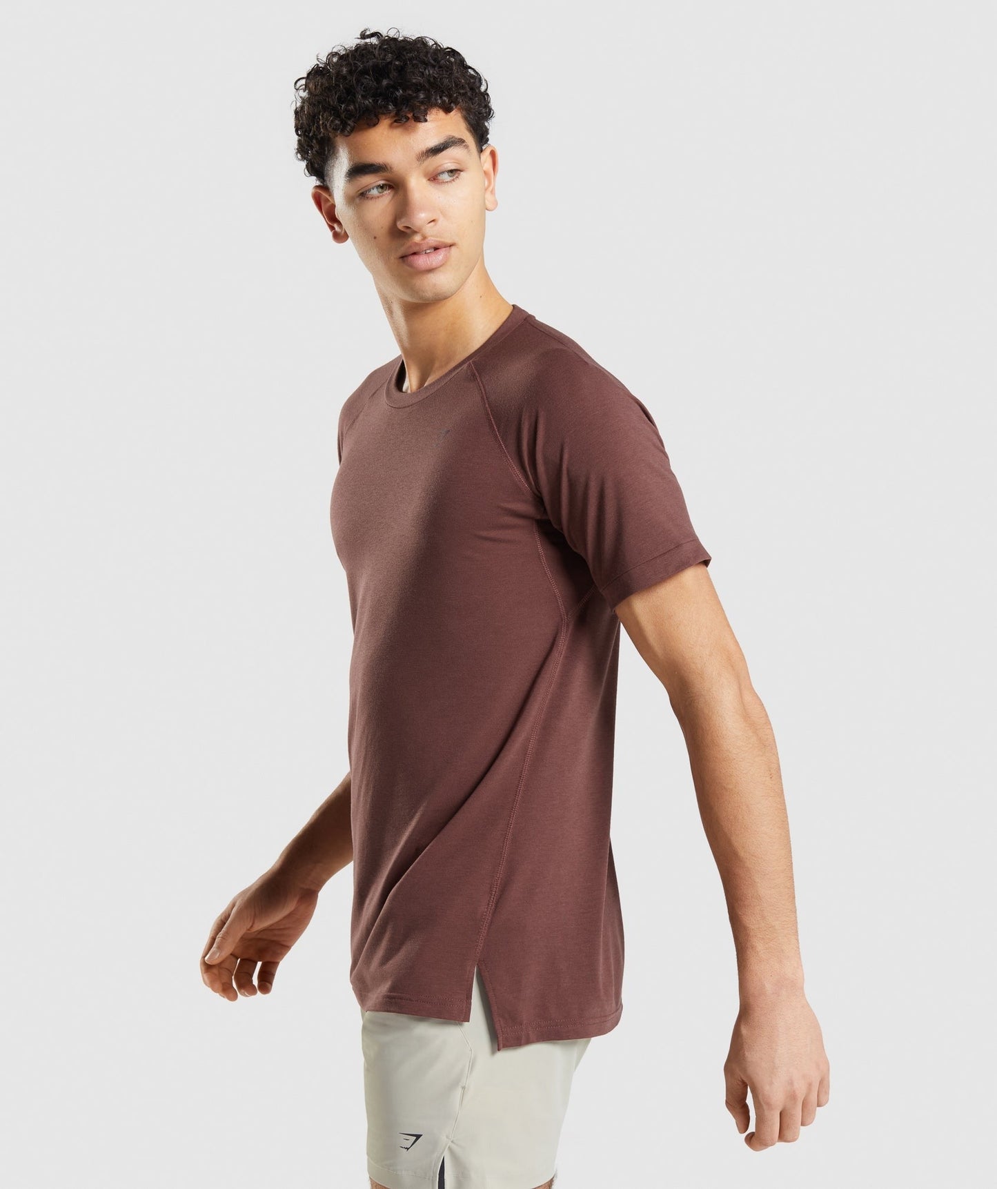 Gymshark Studio Amplify T-Shirt - Cherry Brown