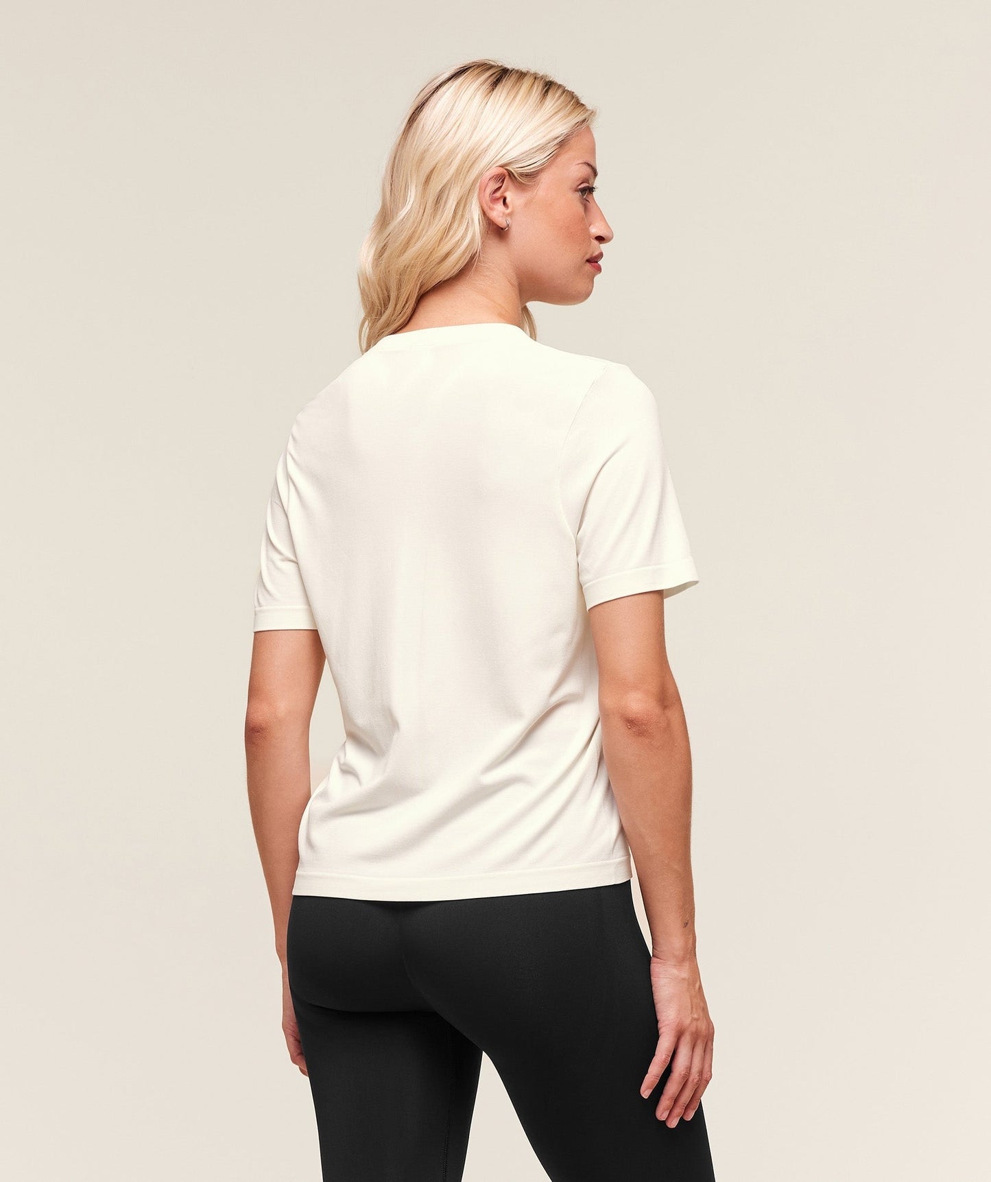 Gymshark Everyday Seamless T-Shirt - Soft White