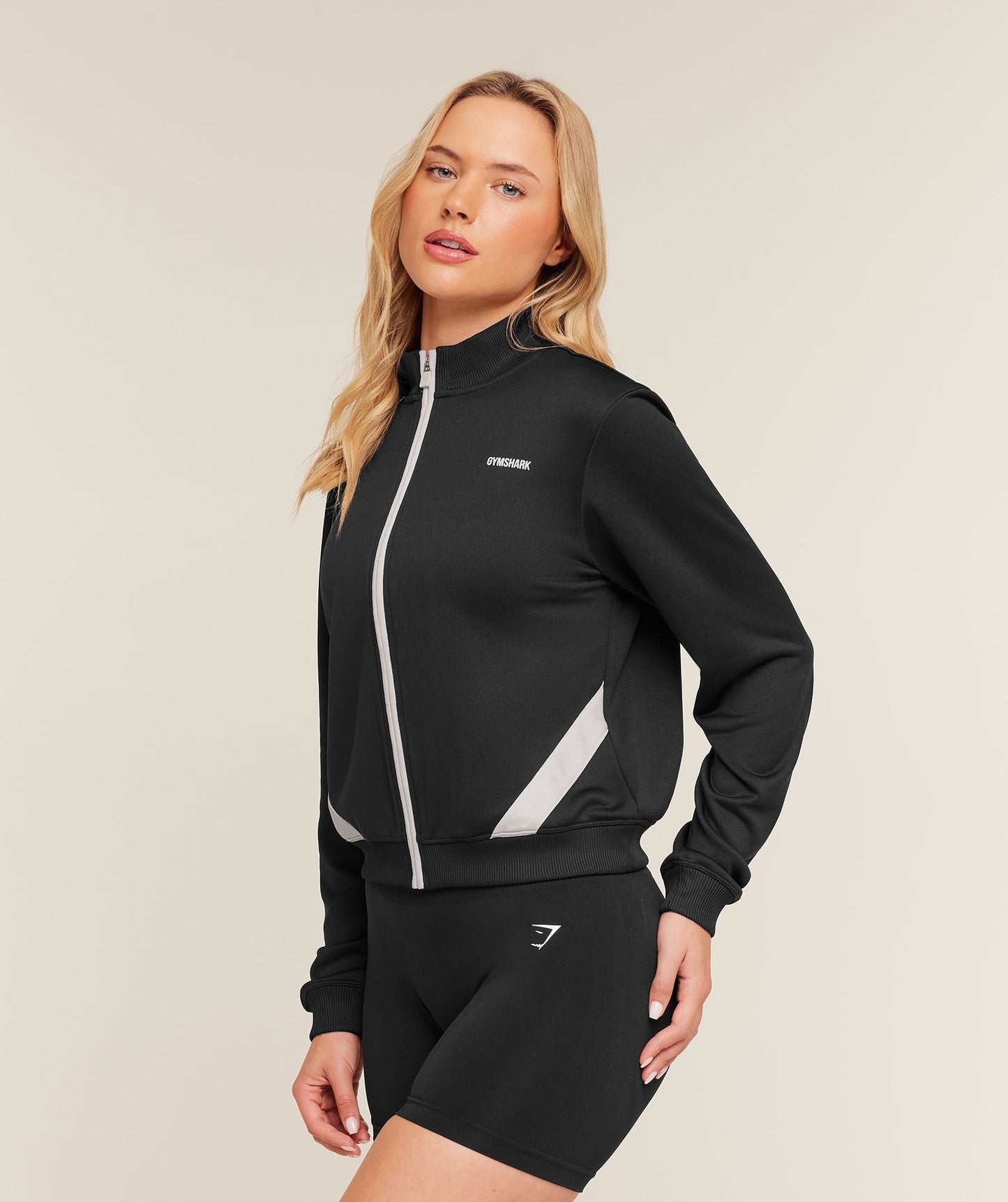 Gymshark Lightweight Tricot Zip Through Jacket - Black/Tinted White