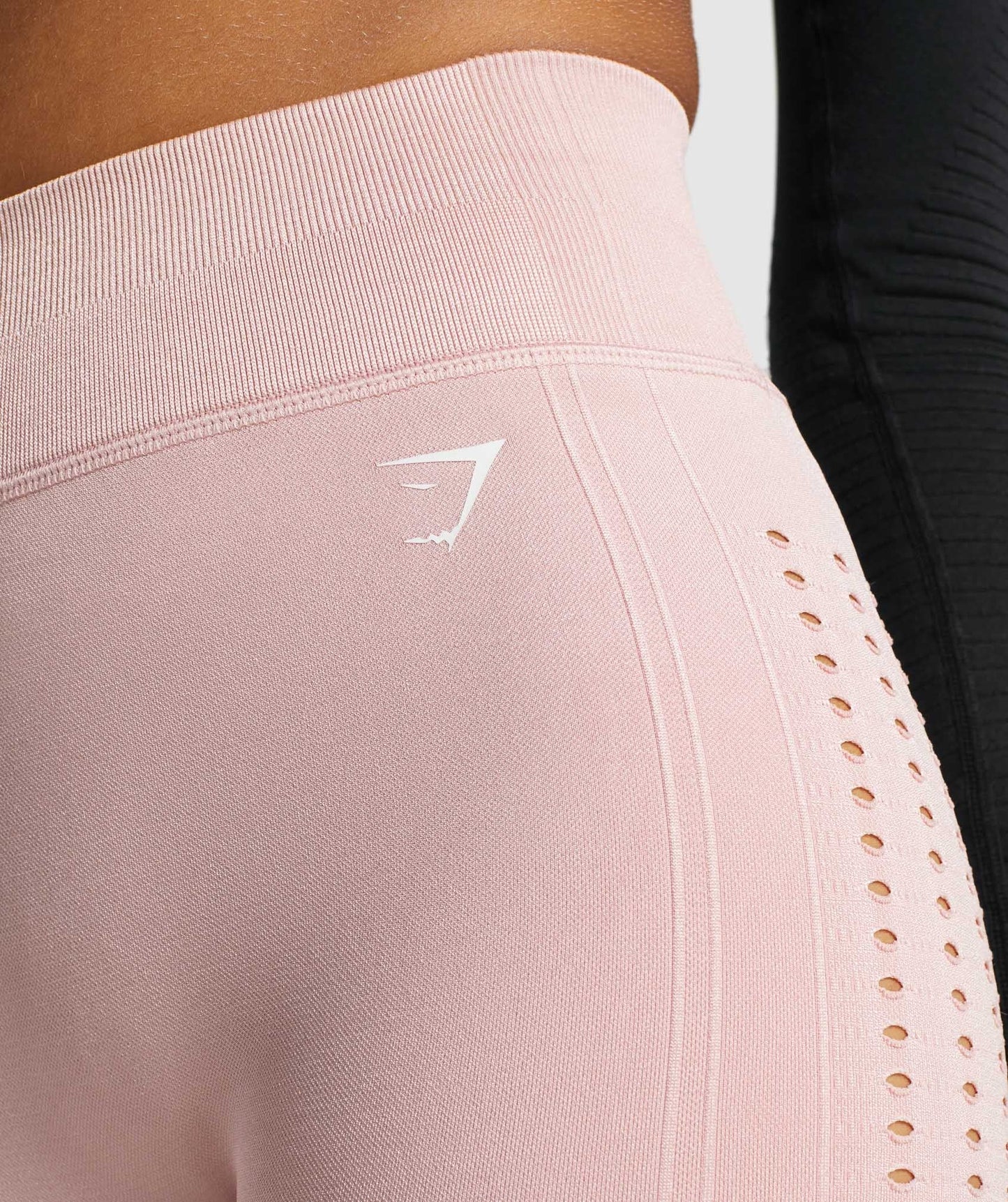 Gymshark Glow Seamless Shorts - Light Pink