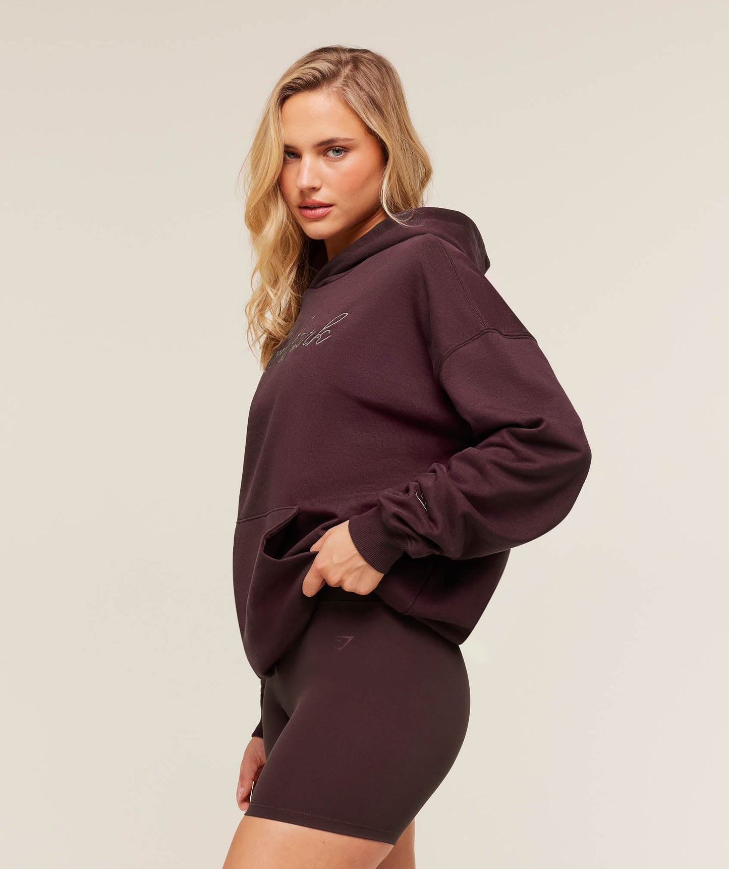 Gymshark All Seasons Graphic Hoodie - GS Cherry Purple