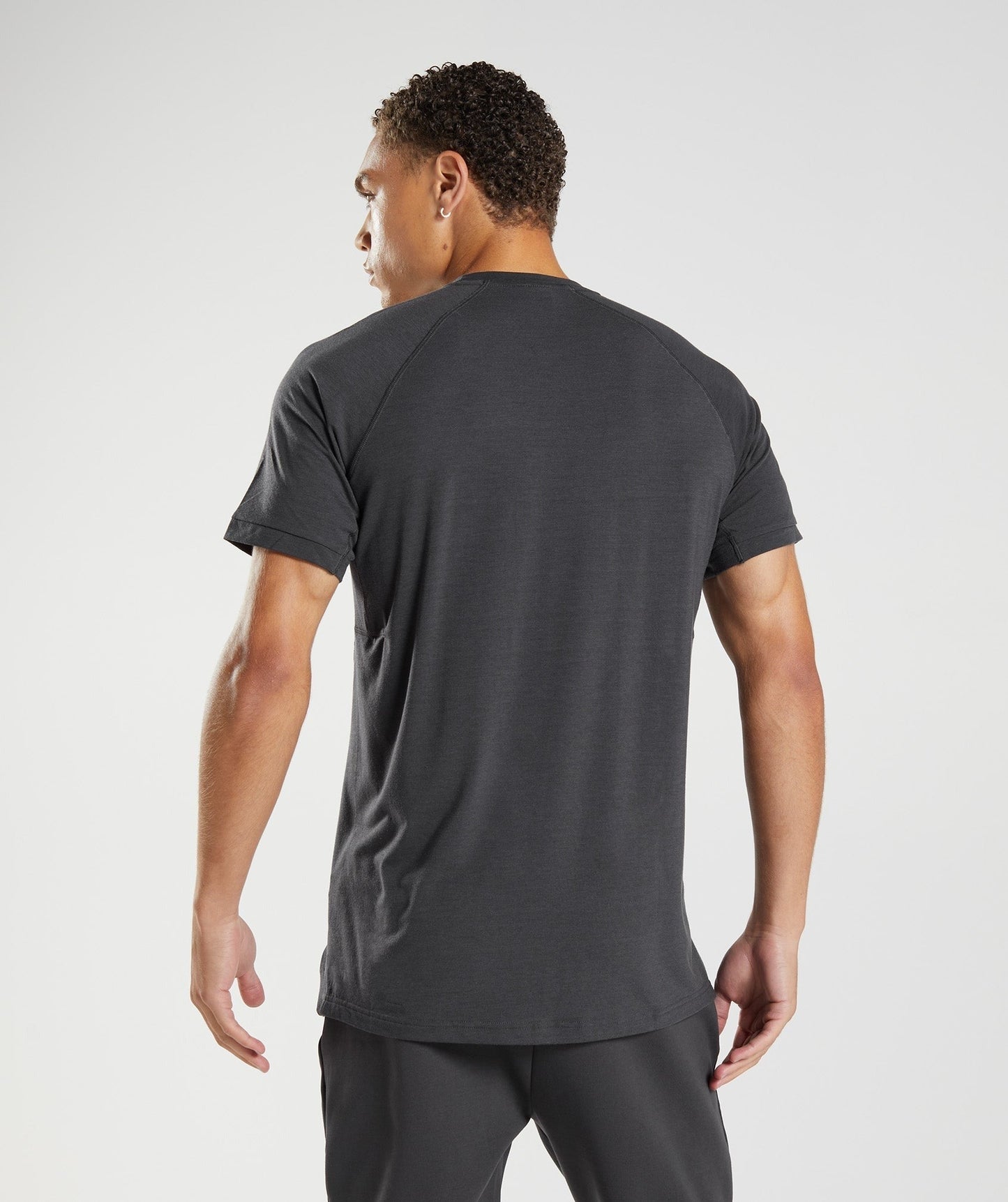 Gymshark Studio Breath T-Shirt - Onyx Grey