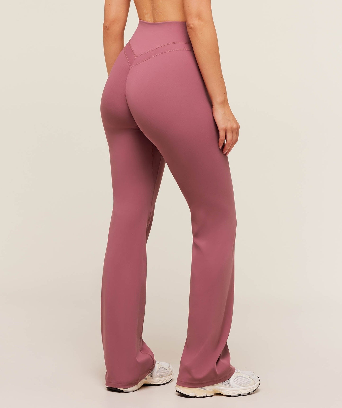 Gymshark Whitney Regular Flared Legging - Reset Pink