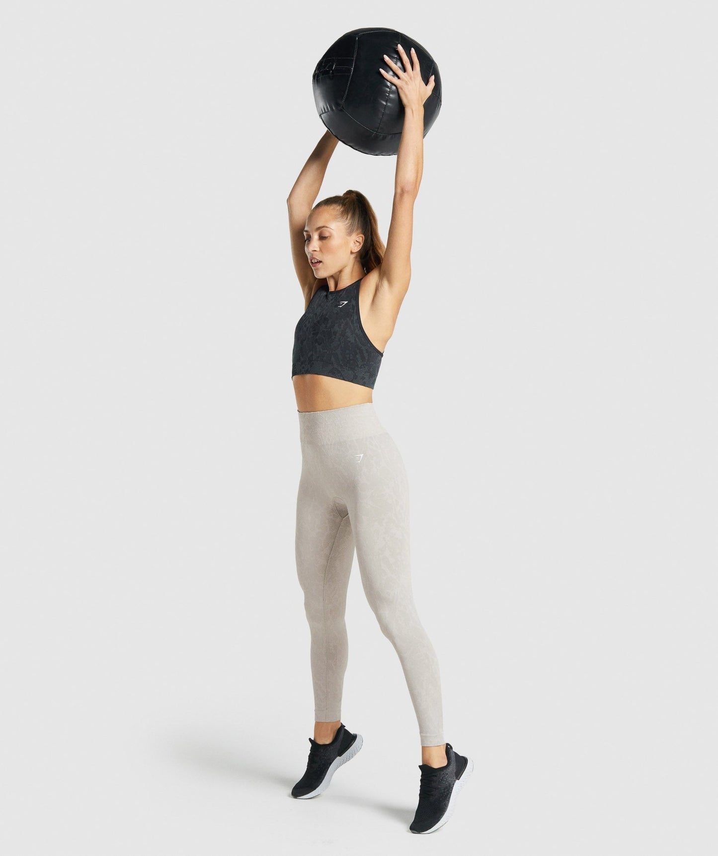 Gymshark Adapt Animal Seamless Sports Bra - Butterfly | Black