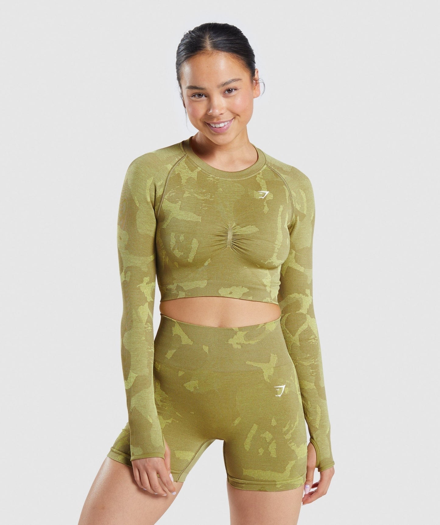 Gymshark Adapt Camo Seamless Long Sleeve Crop Top - Savanna | Griffin Green