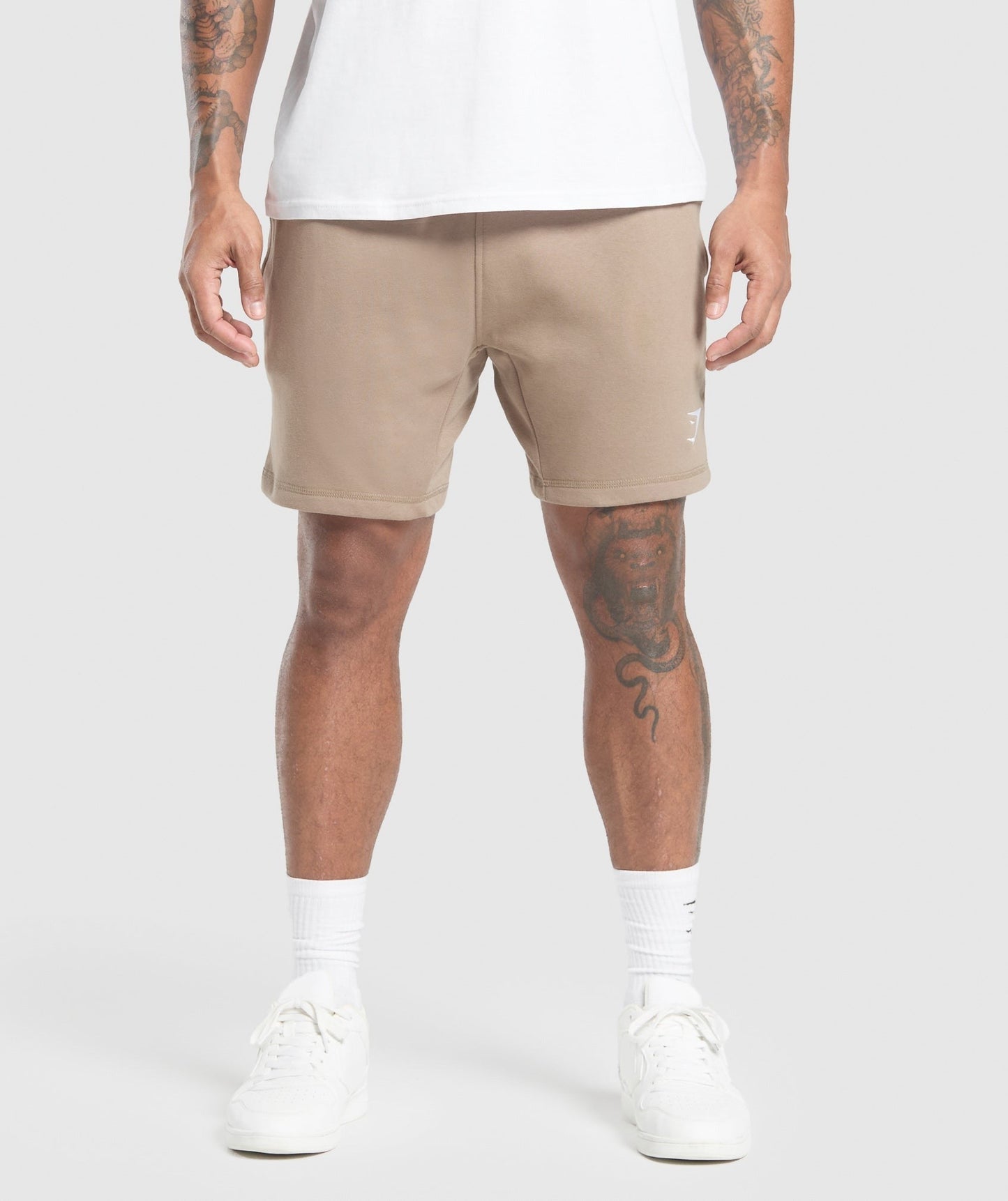 Gymshark Crest 7" Shorts - Lifestyle Brown
