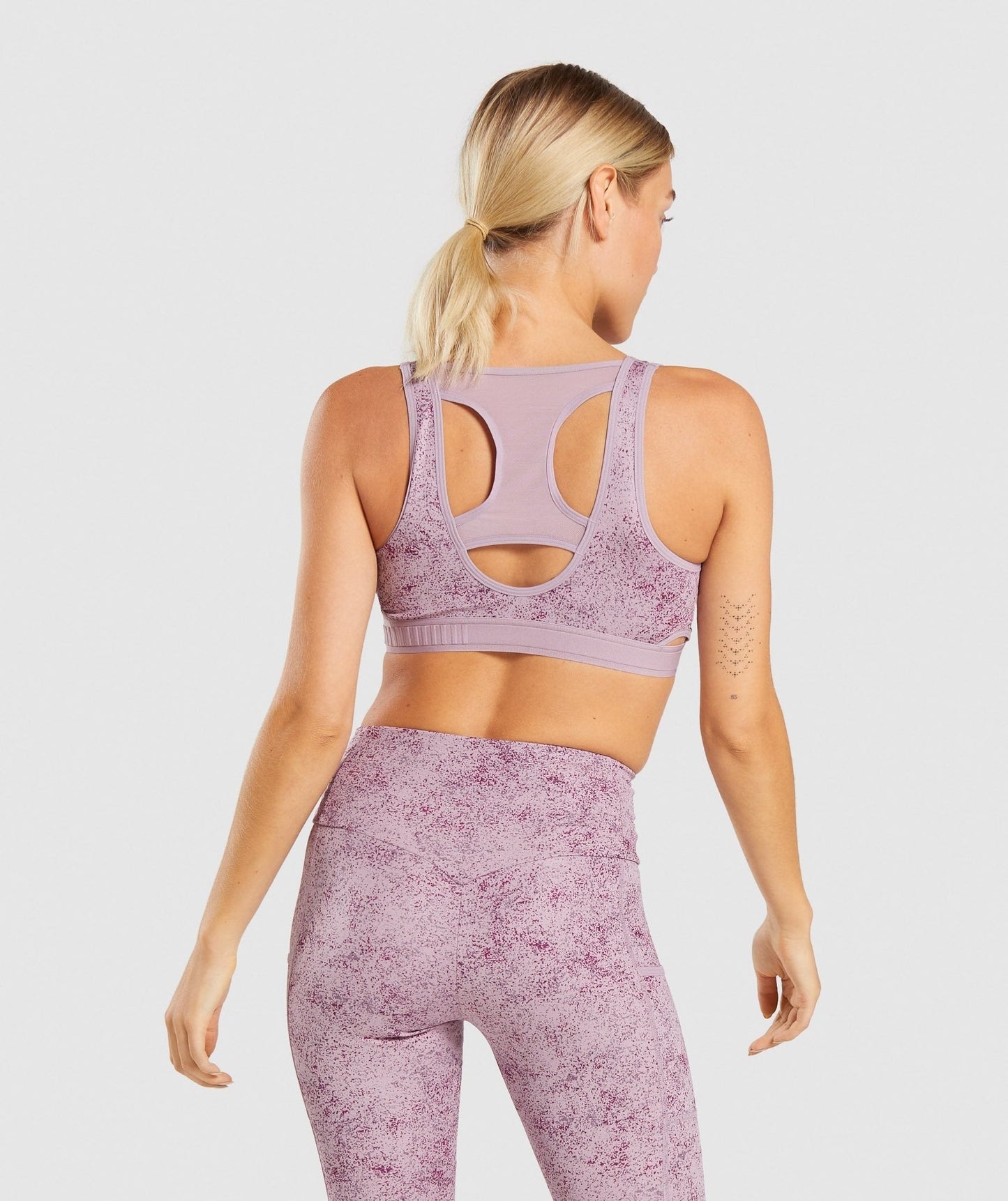 Gymshark Chalk Sport Bra - Purple Print