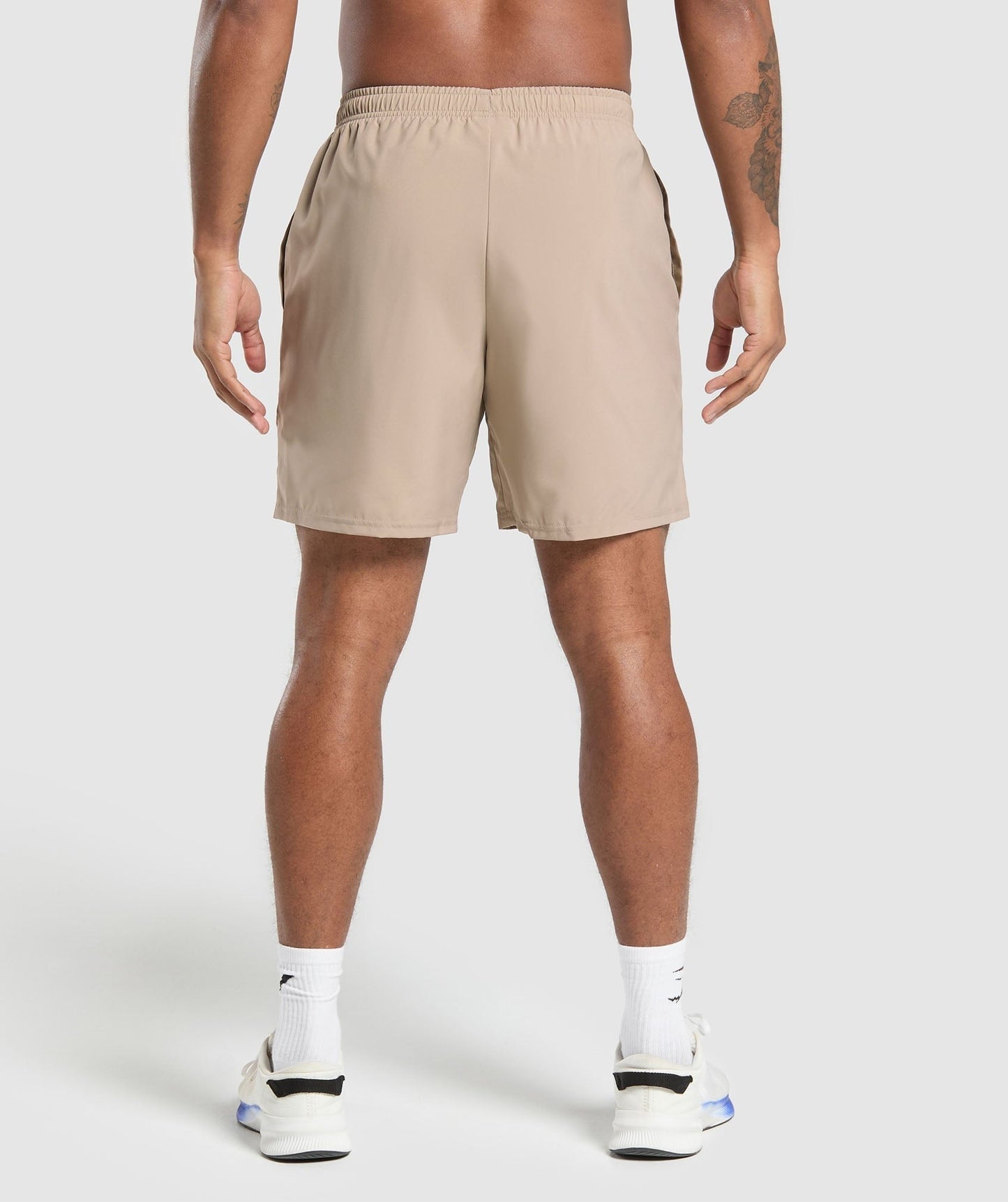 Gymshark Arrival 7" Shorts - Cement Brown