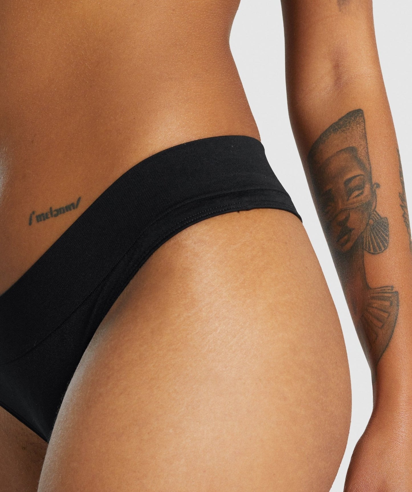 Gymshark Seamless Thong - Black