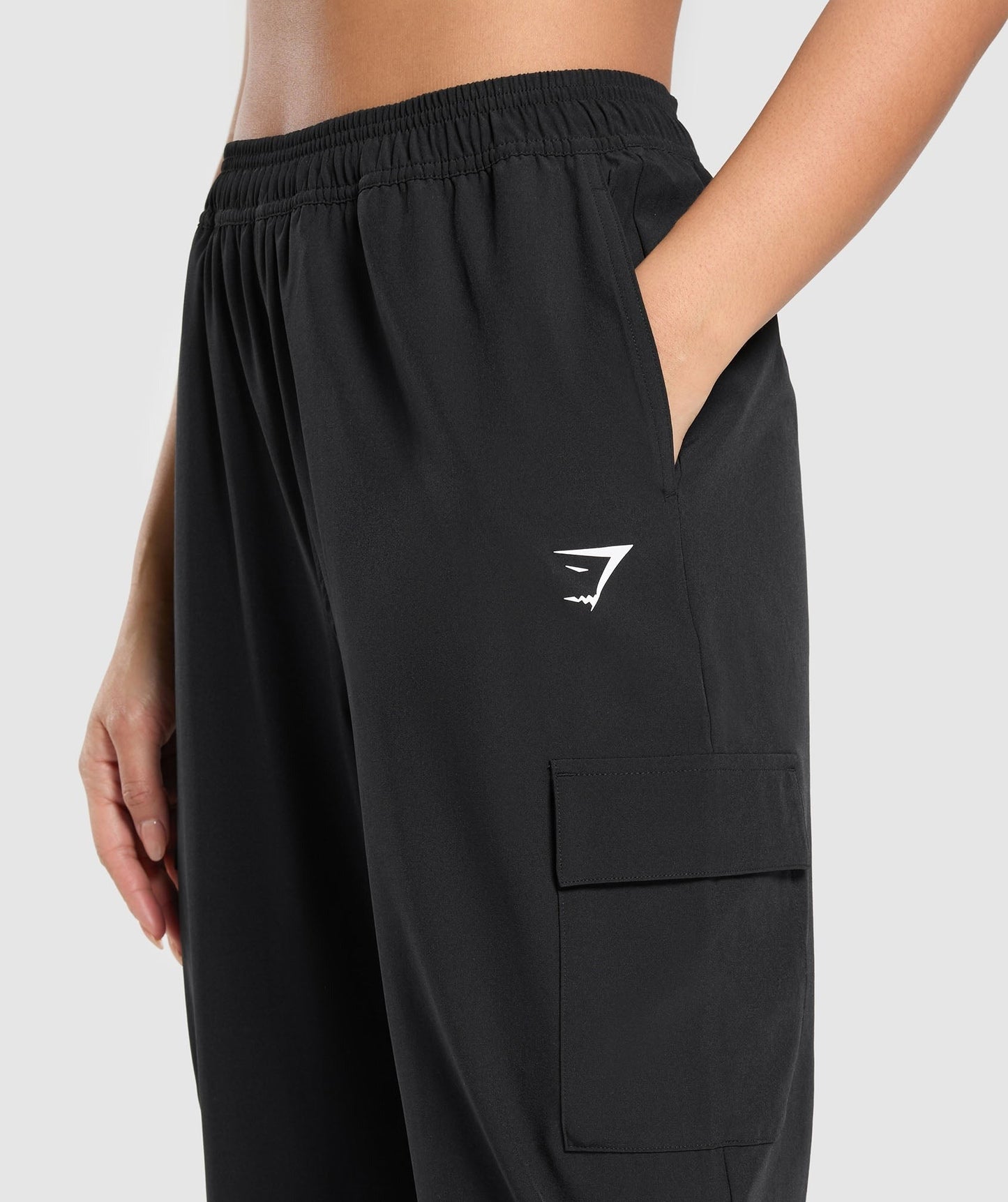 Gymshark Woven Cargo Pants - Black