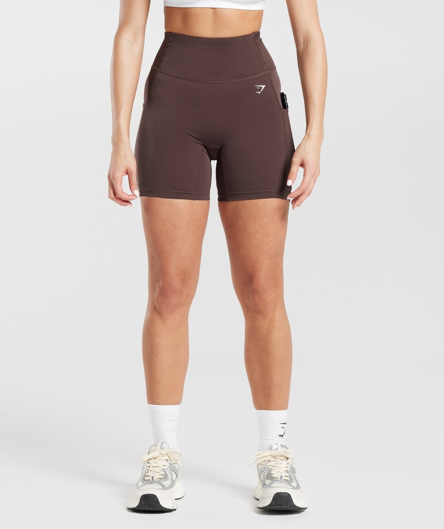Gymshark Pocket Shorts - Chocolate Brown