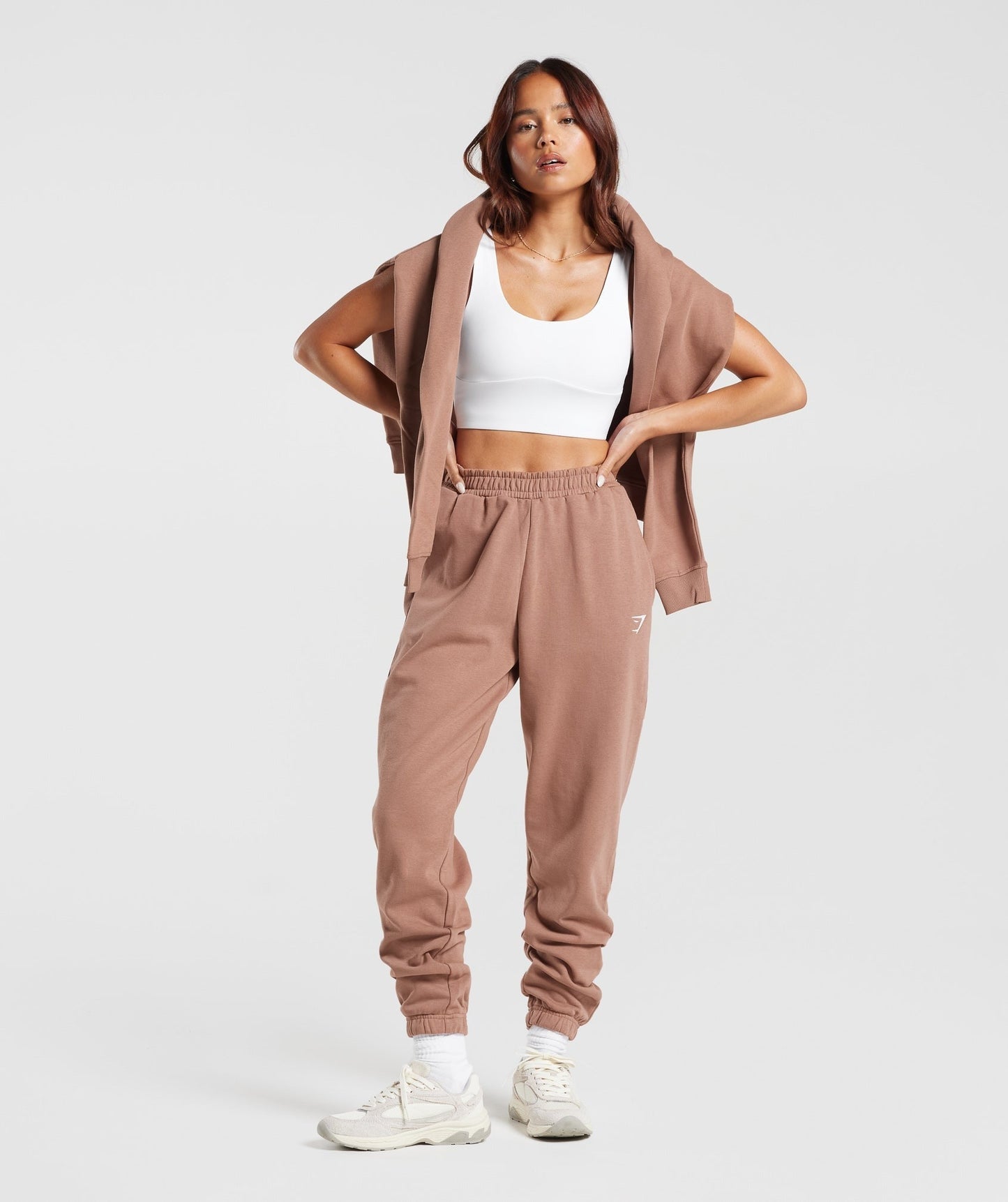 Gymshark Training Regular Fleece Joggers - Taupe Brown