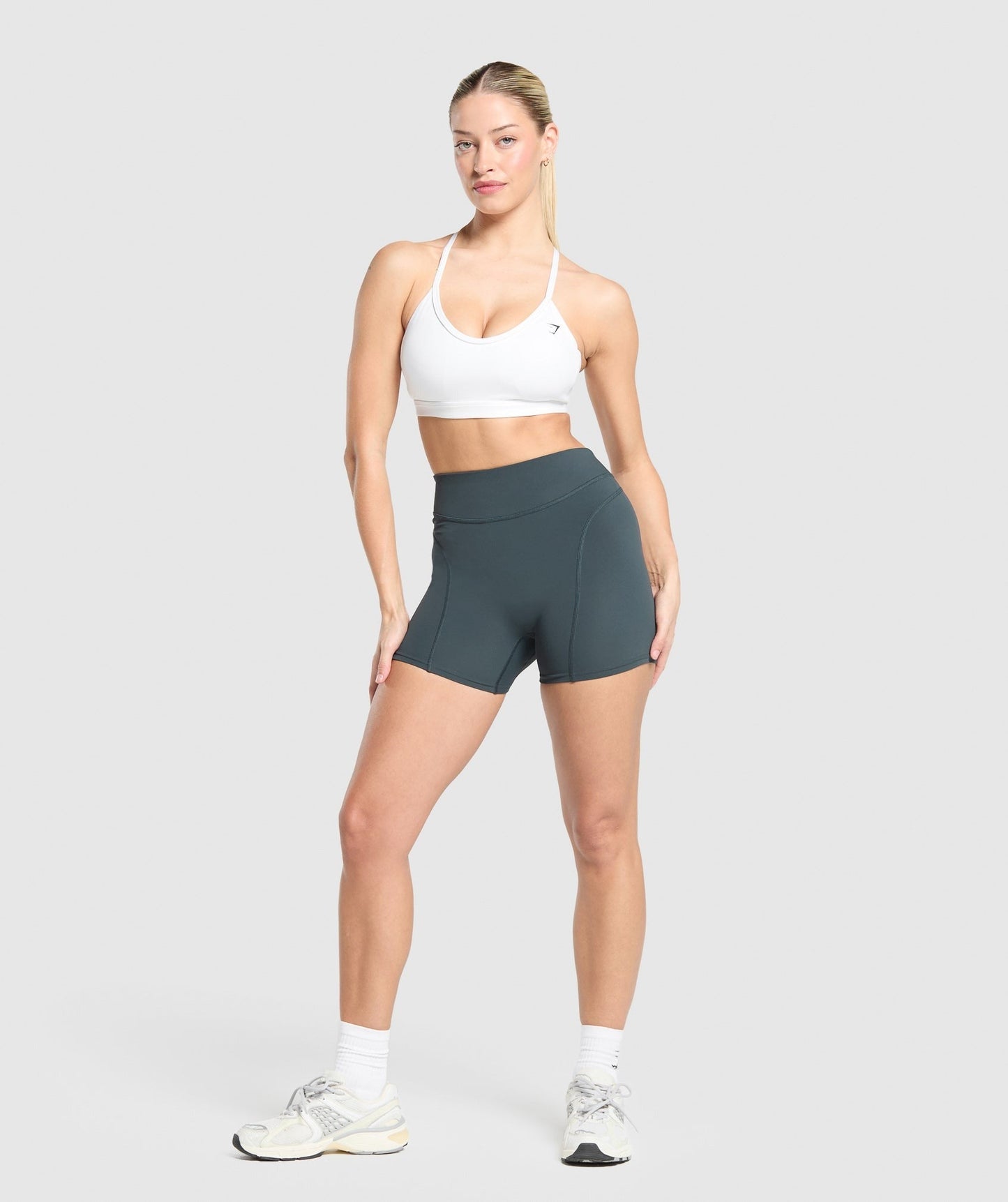Gymshark Dipped Waistband Shorts - Darkest Teal