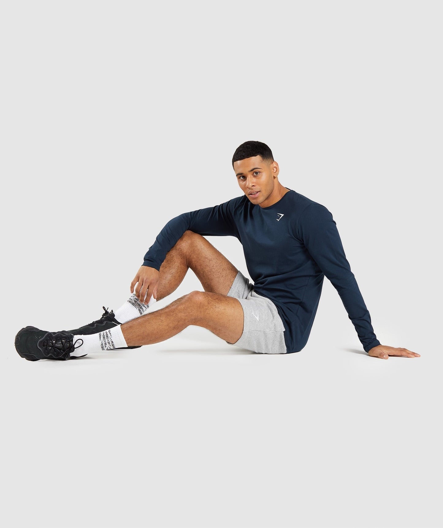 Gymshark Essential Long Sleeve T-Shirt - Navy