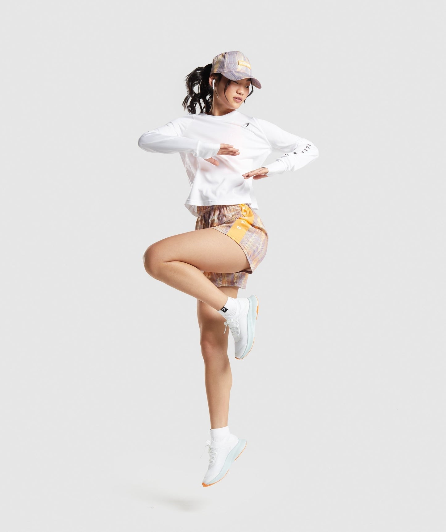 Gymshark Sport Loose Long Sleeve T-Shirt - White