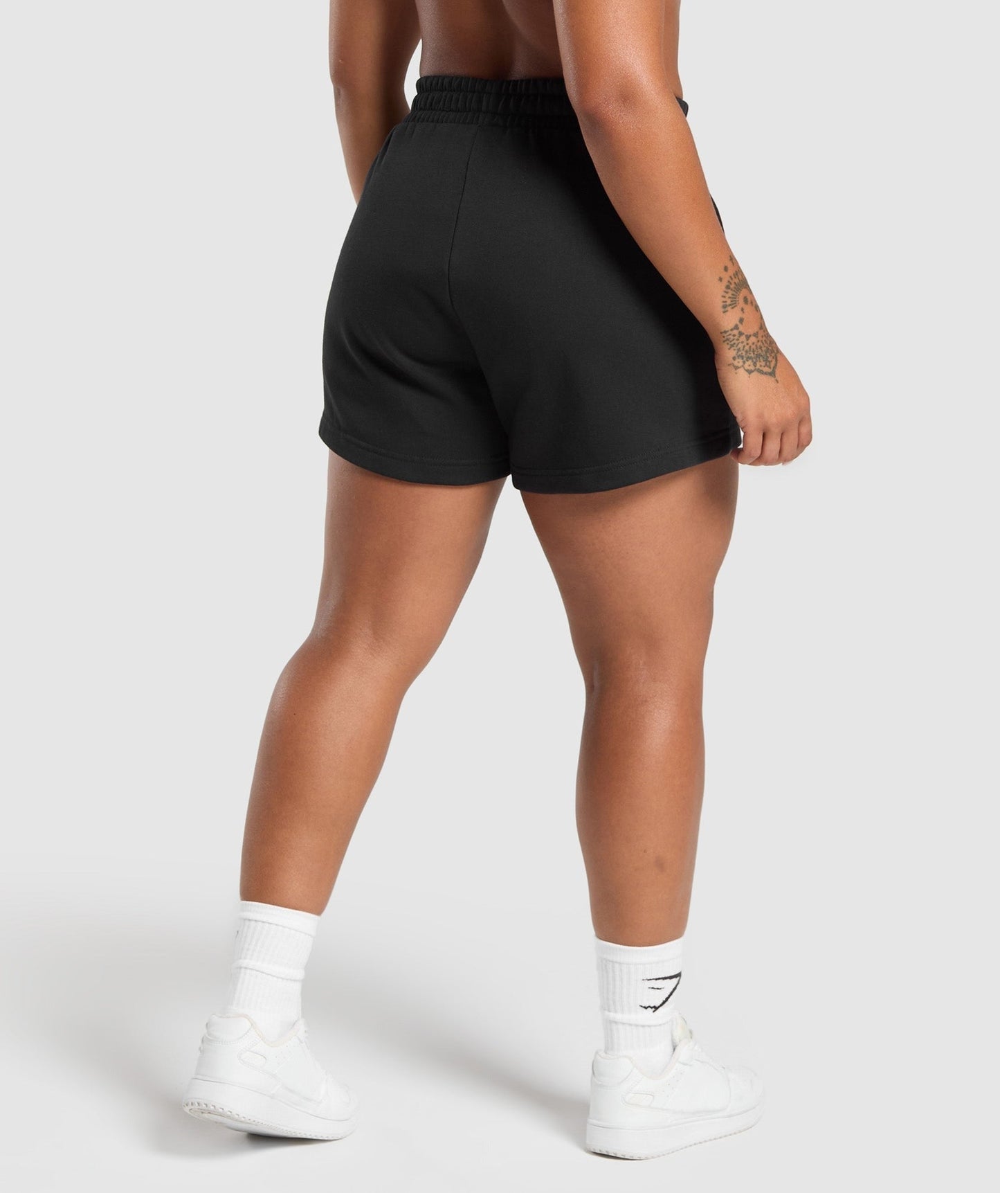 Gymshark Strength Department Graphic Shortss - Black
