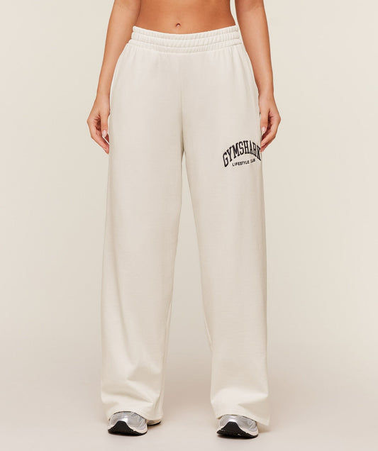 Gymshark Collegiate Graphic Straight Leg Joggers - GS Soft White