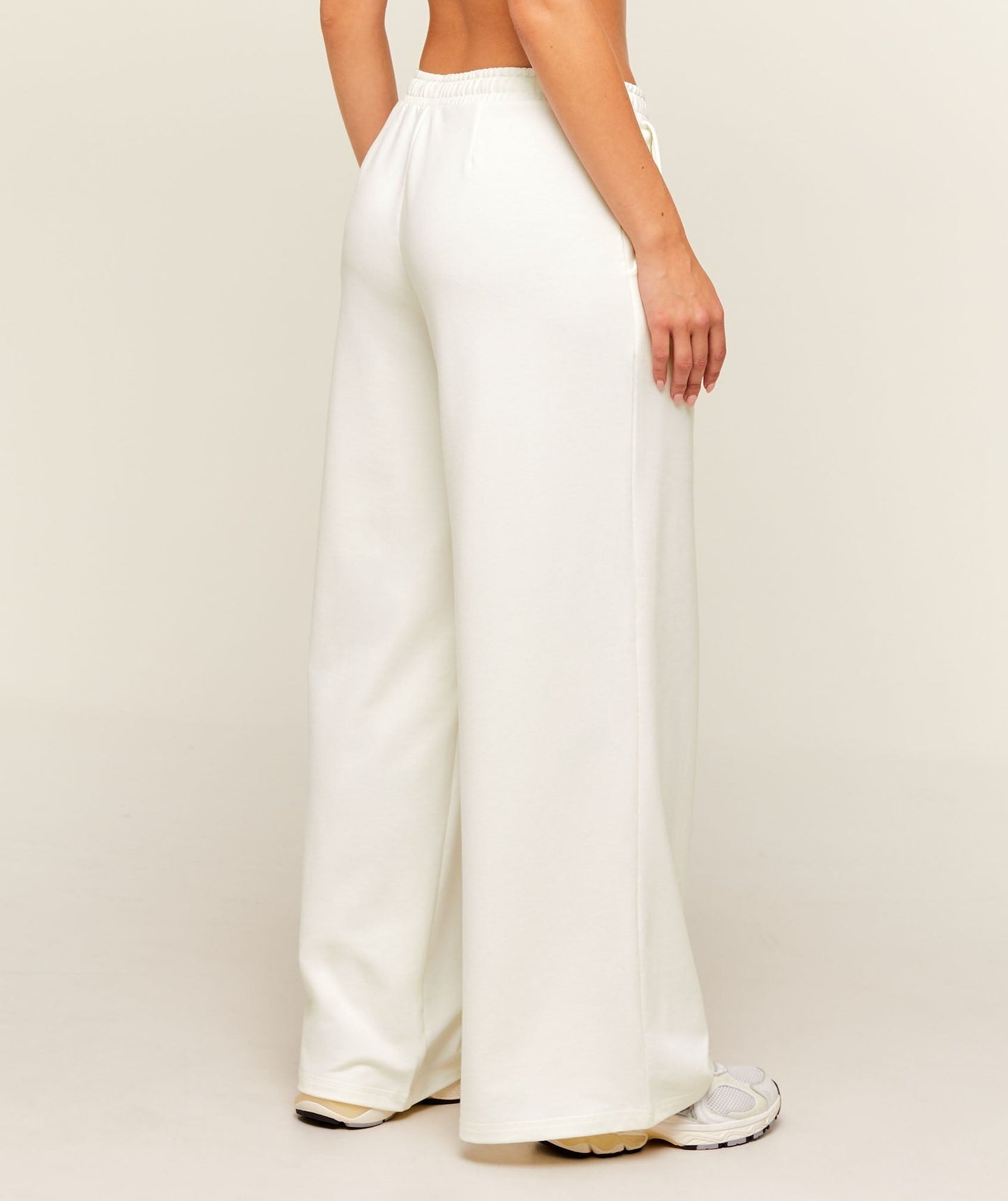 Gymshark Lightweight Wide Leg Pants Regular - Soft White