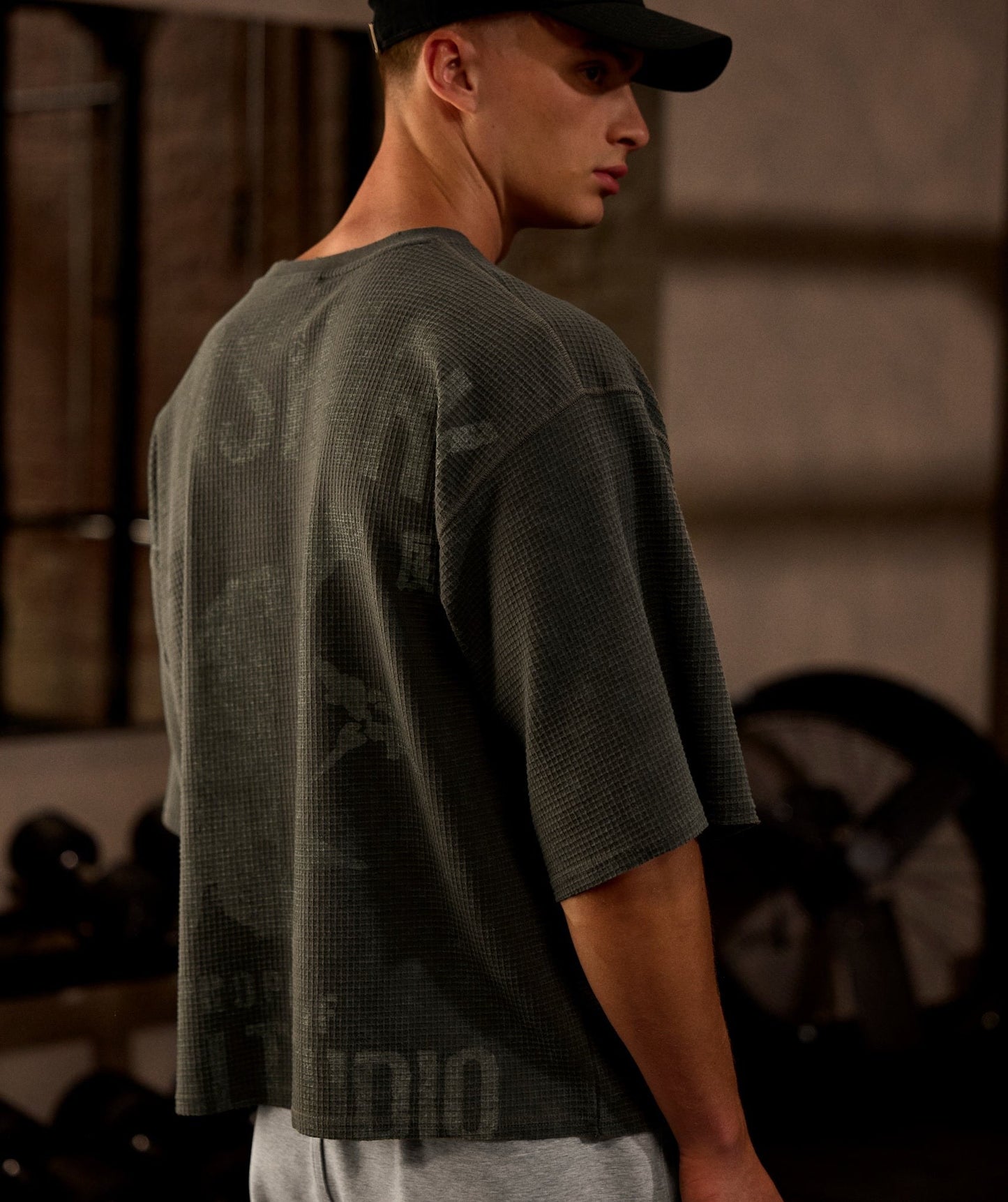 Gymshark x Saalt Studios Tee - Strength Green
