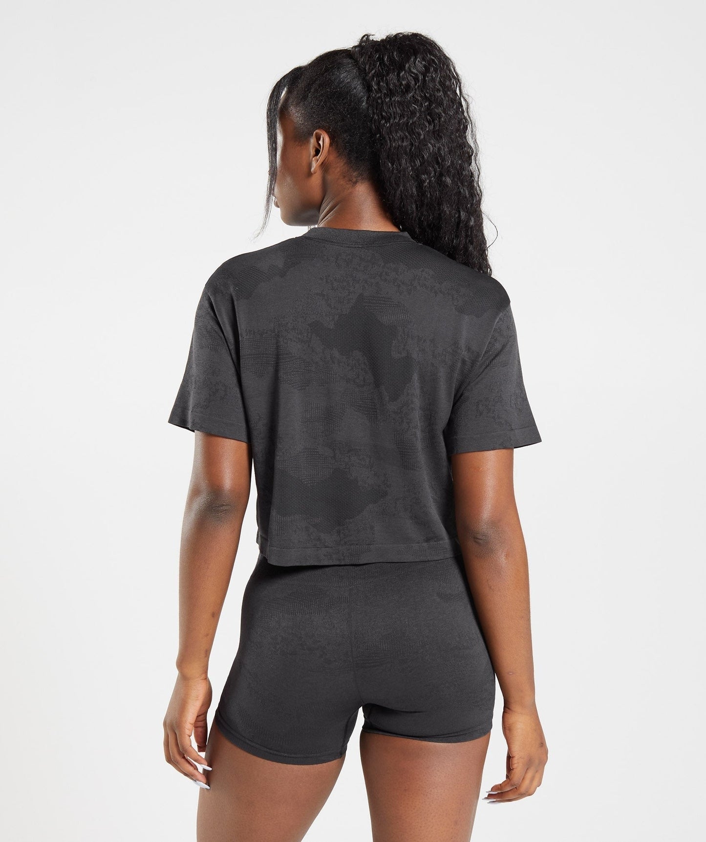 Gymshark Adapt Camo Seamless Crop Top - Black/Onyx Grey