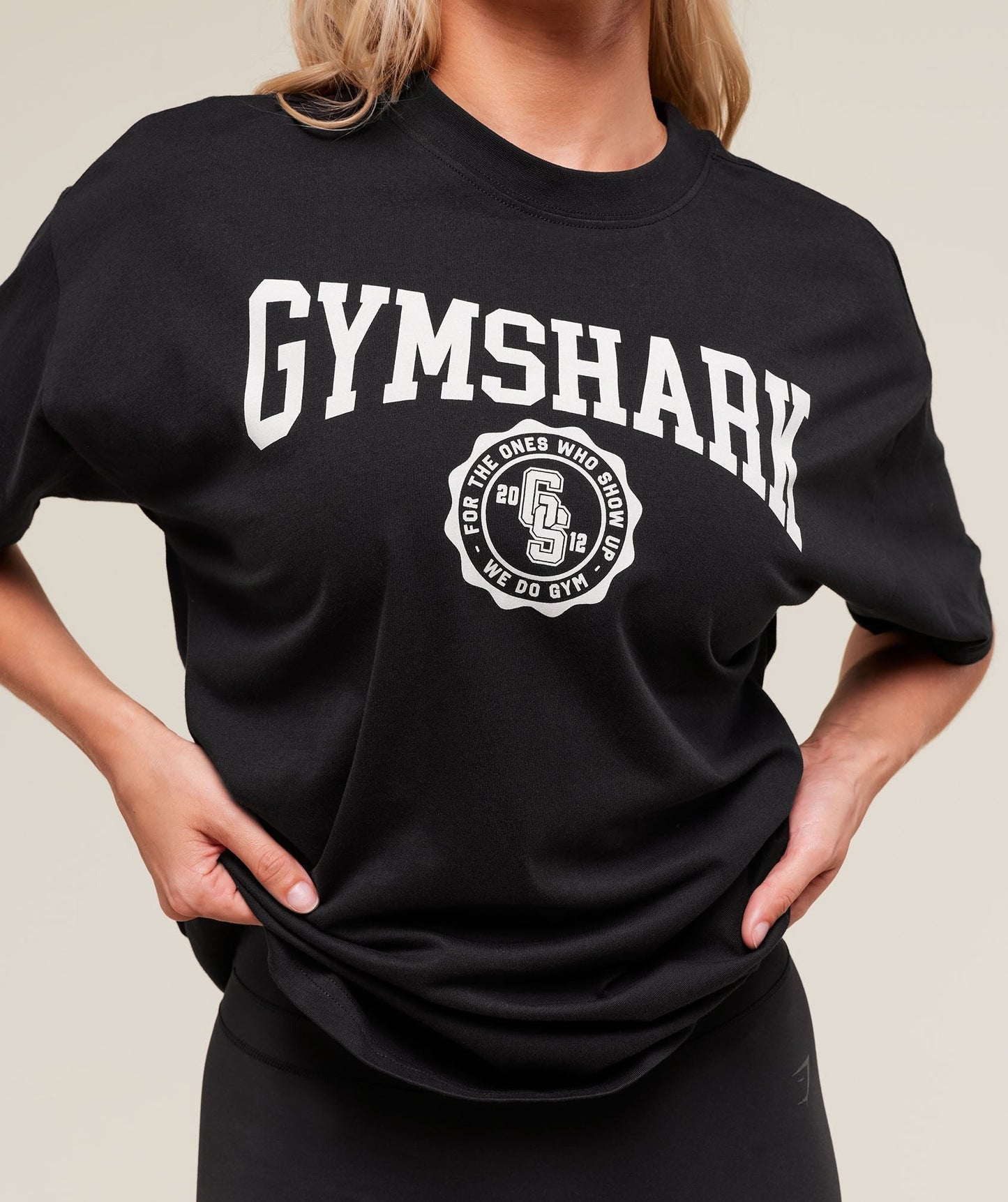 Gymshark Collegiate Graphic T-Shirt - Black