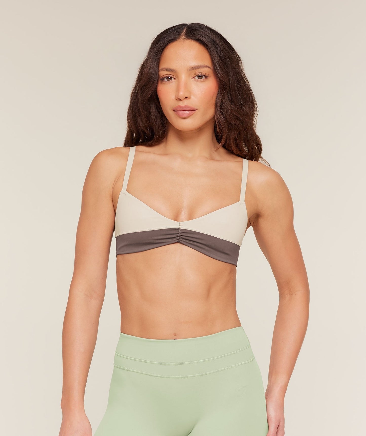 Gymshark Colour Block Sports Bra - Cool Brown/Pebble Grey