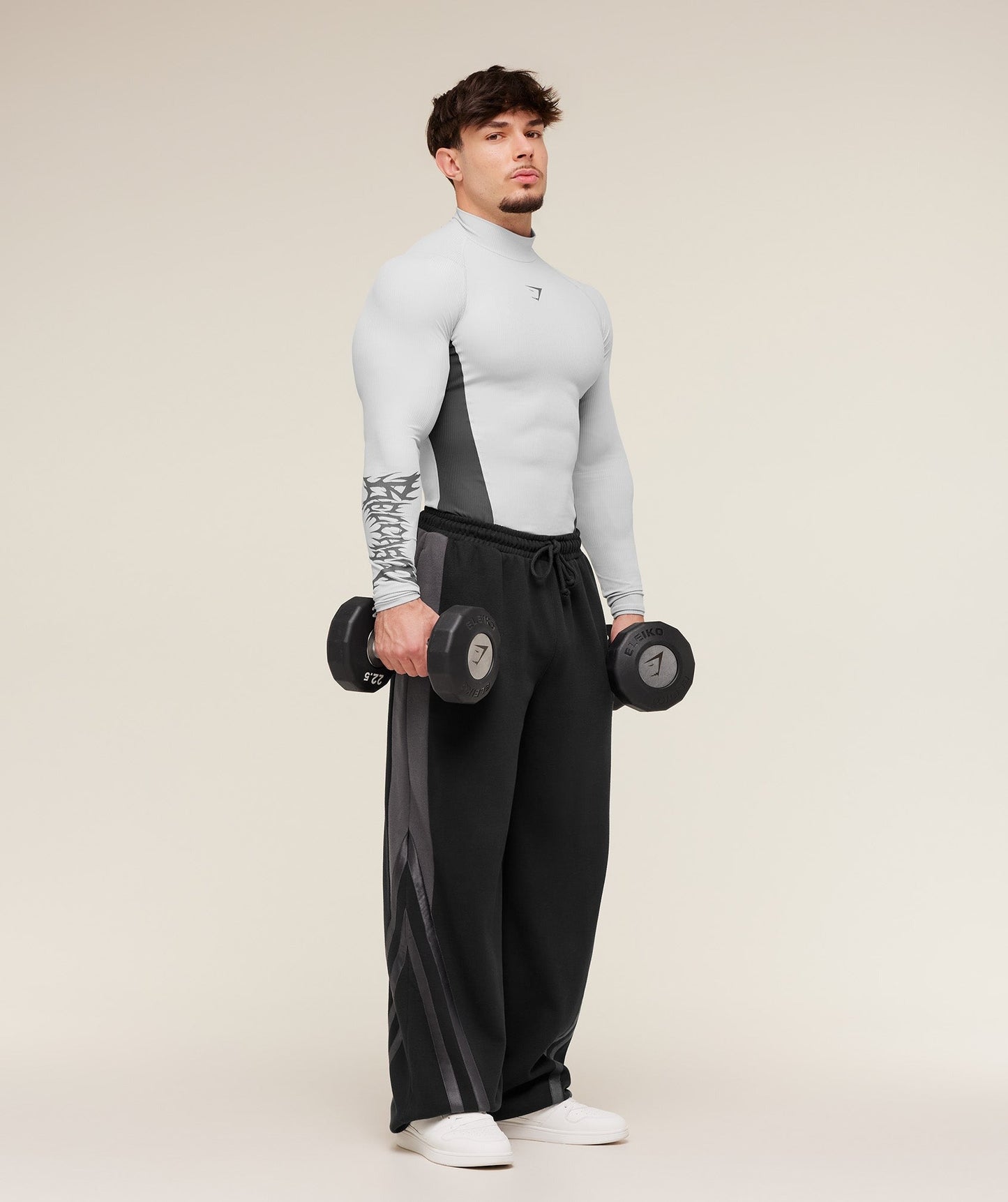 Gymshark x Carlos Belcast Long Sleeve Tee - Light Grey/Grey