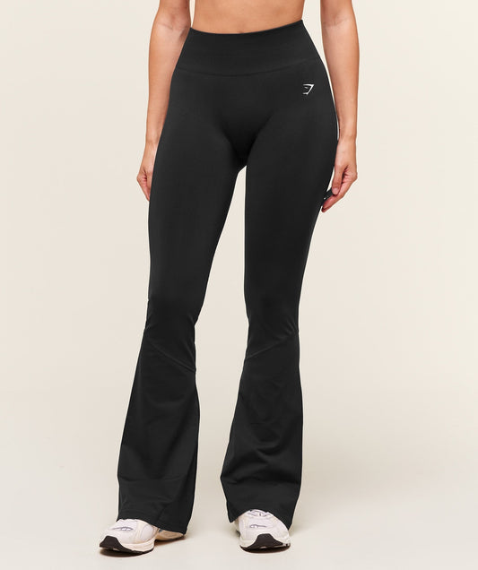 Gymshark Everyday Seamless Flared Leggings - Black