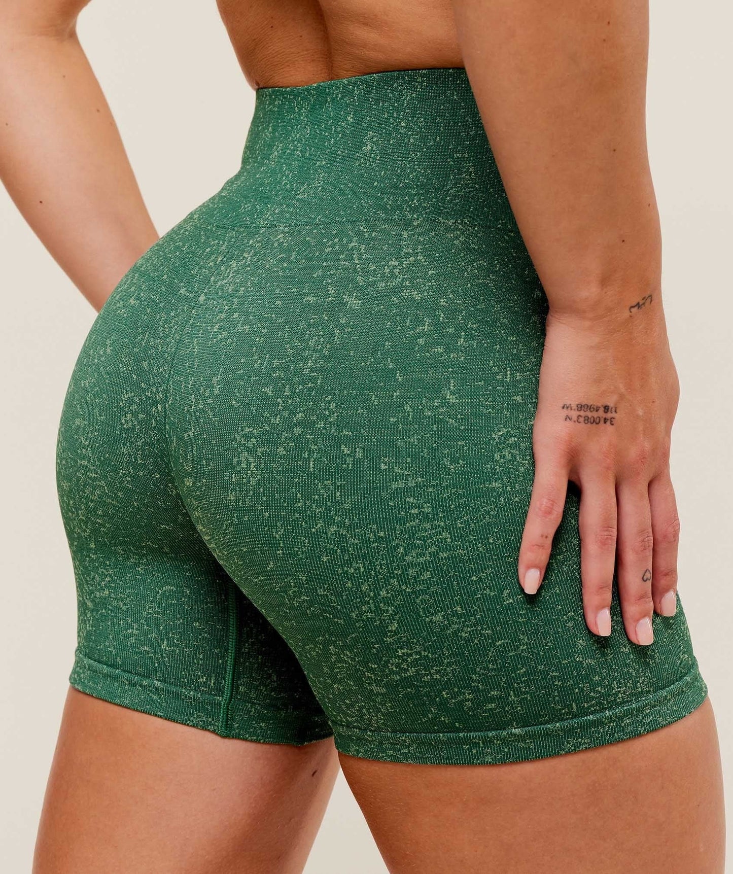 Gymshark Adapt Fleck Seamless Shorts - Lift Green/Clay Green