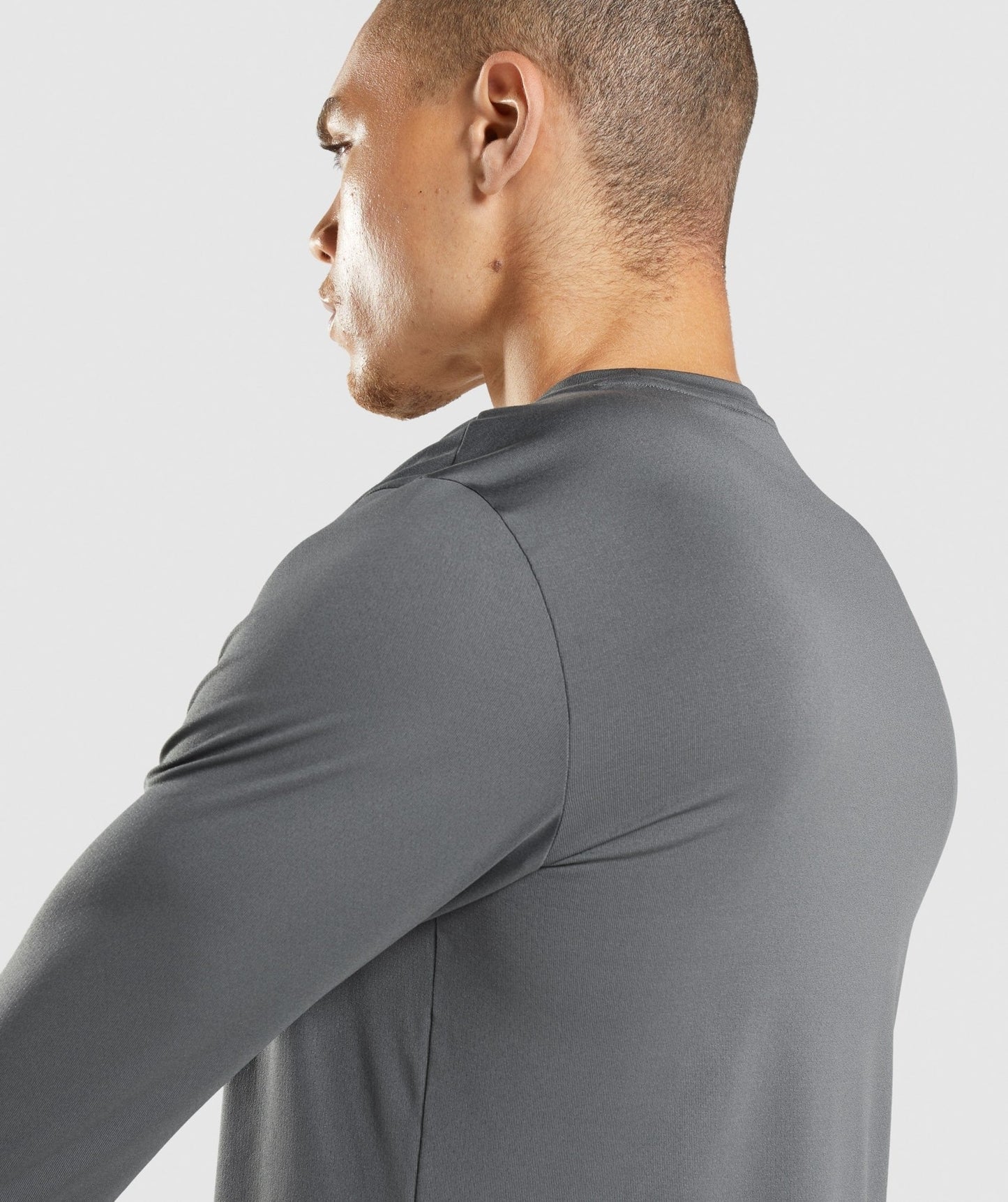 Gymshark Arrival Long Sleeve T-Shirt - Charcoal