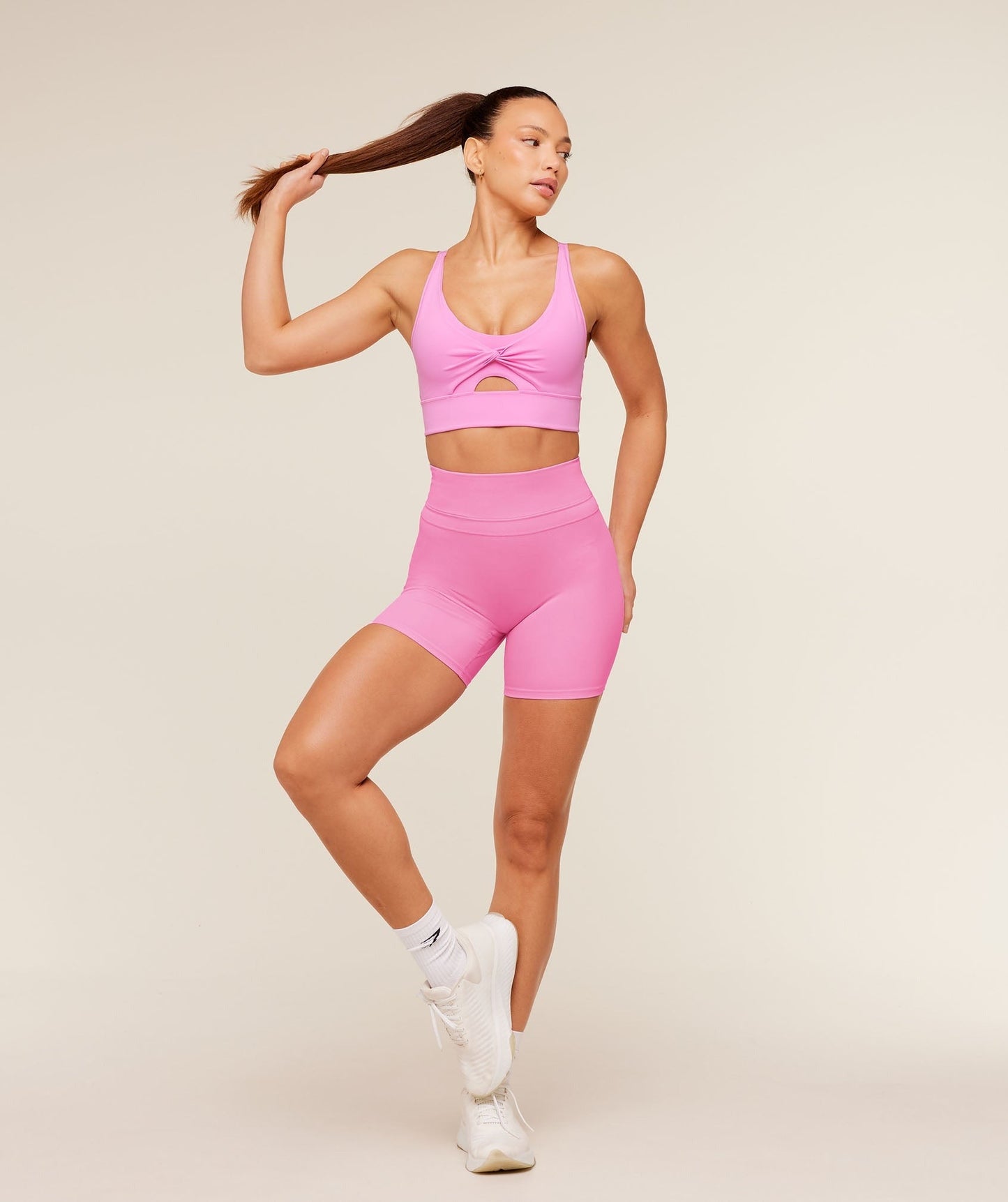 Gymshark Twist Front Sports Bra - Focus Pink