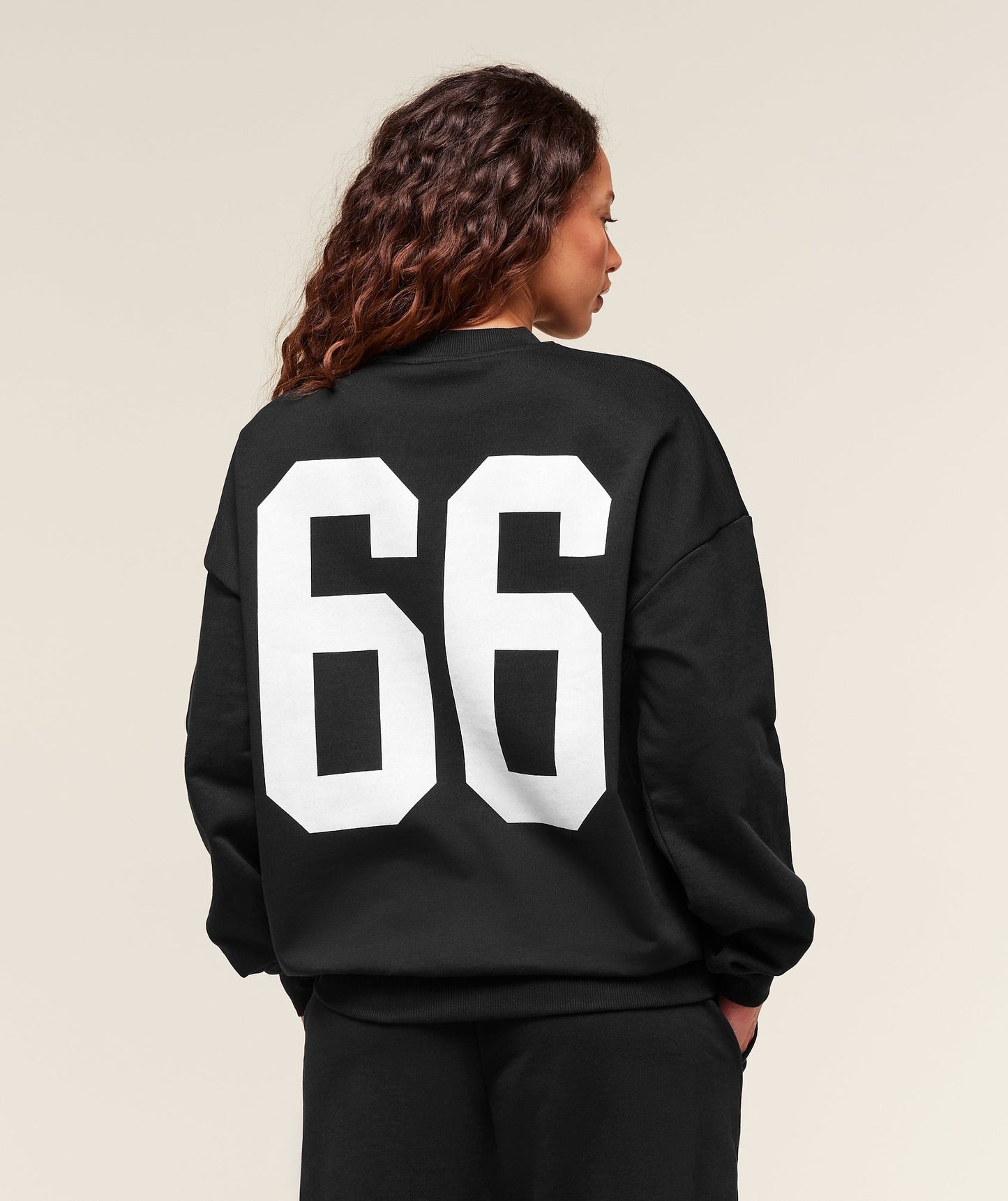 Gymshark Campus Graphic Pullover - Black