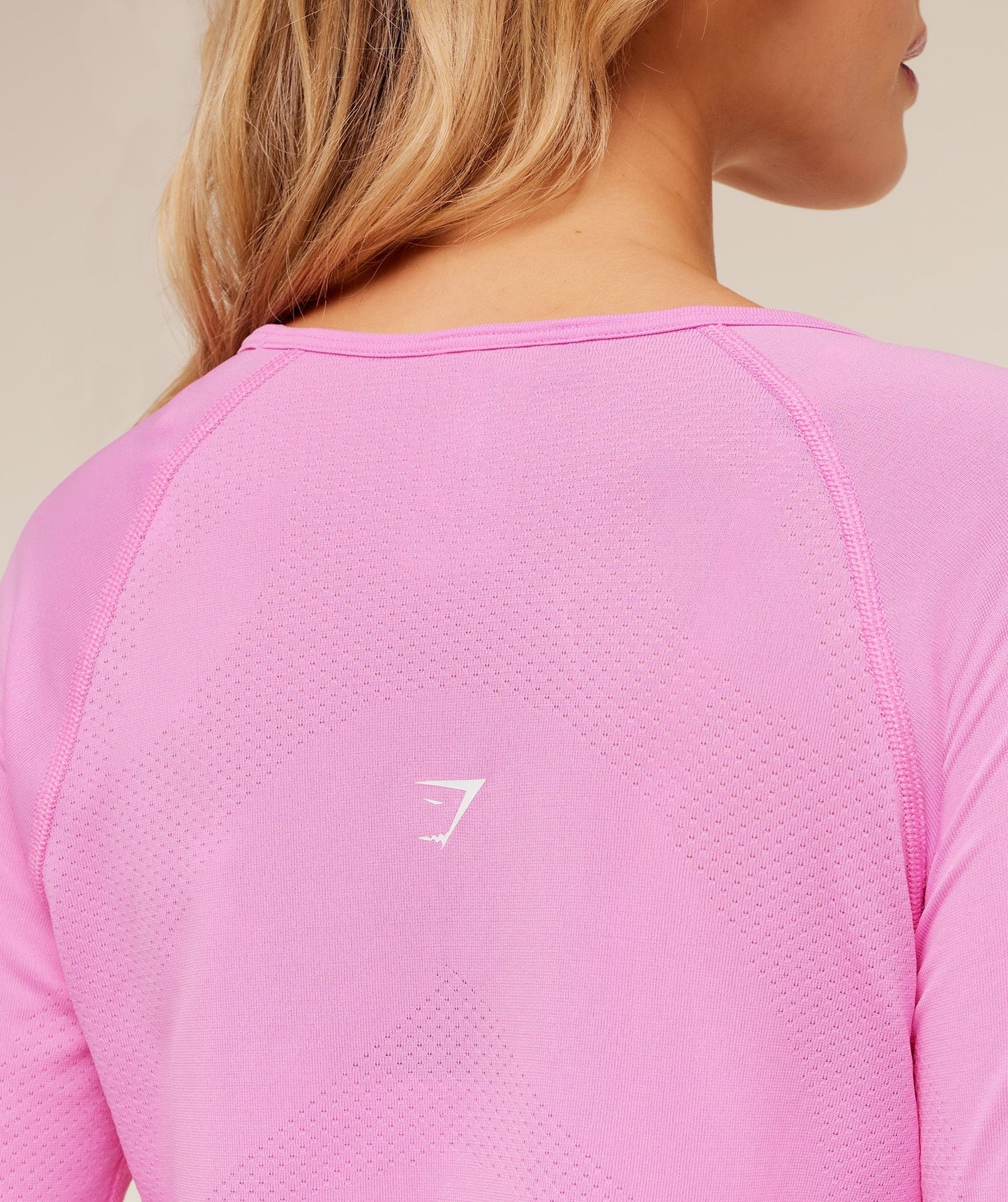 Gymshark Vital Seamless Light Long Sleeve Top - Focus Pink