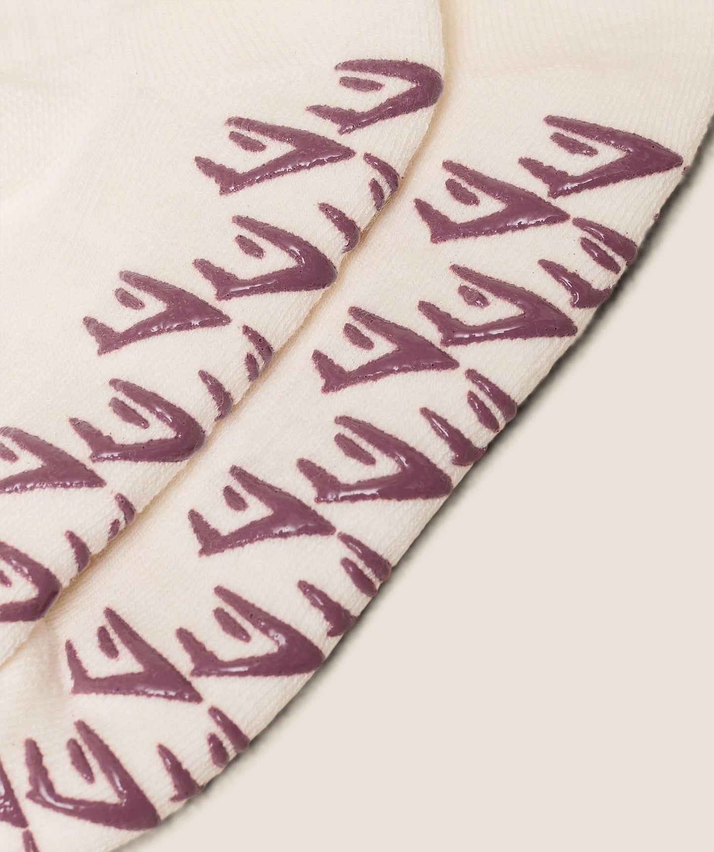 Gymshark Frill Pilates Midi Sock - Soft White / Calm Pink